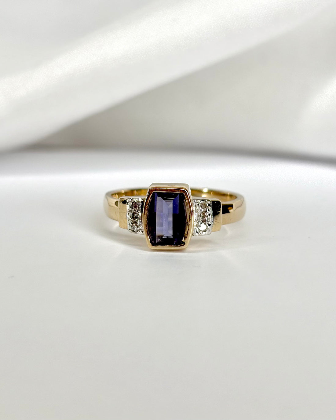 Bague Trilogie Iolite 0.42 carat &amp; 6 Diamants &quot;Roxana&quot;