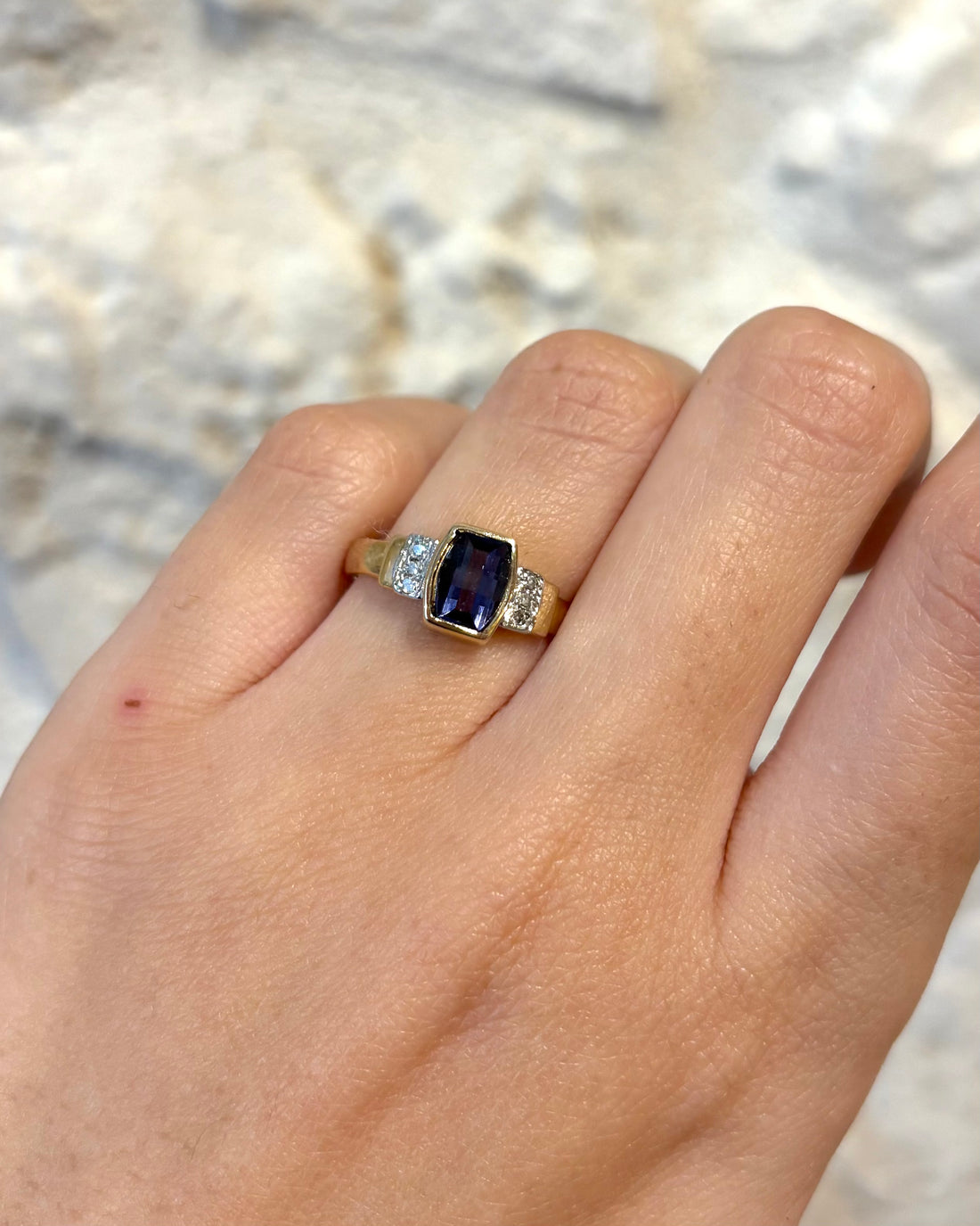Bague Trilogie Iolite 0.42 carat &amp; 6 Diamants &quot;Roxana&quot;