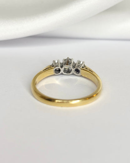 Diamond Trilogy Ring 0.34 carat "Asia"