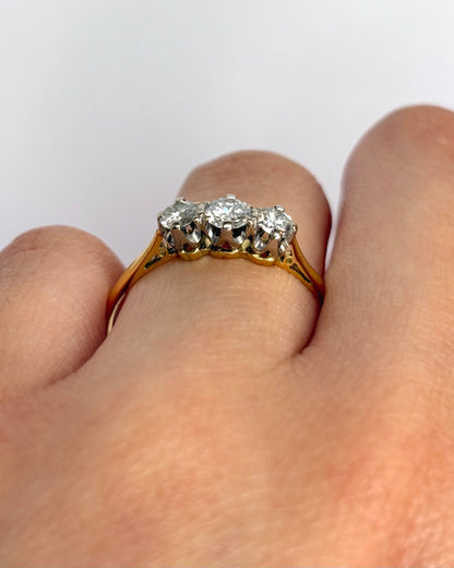 Bague Trilogie Diamants 0.45 carat "Eliane" - Elliade Paris