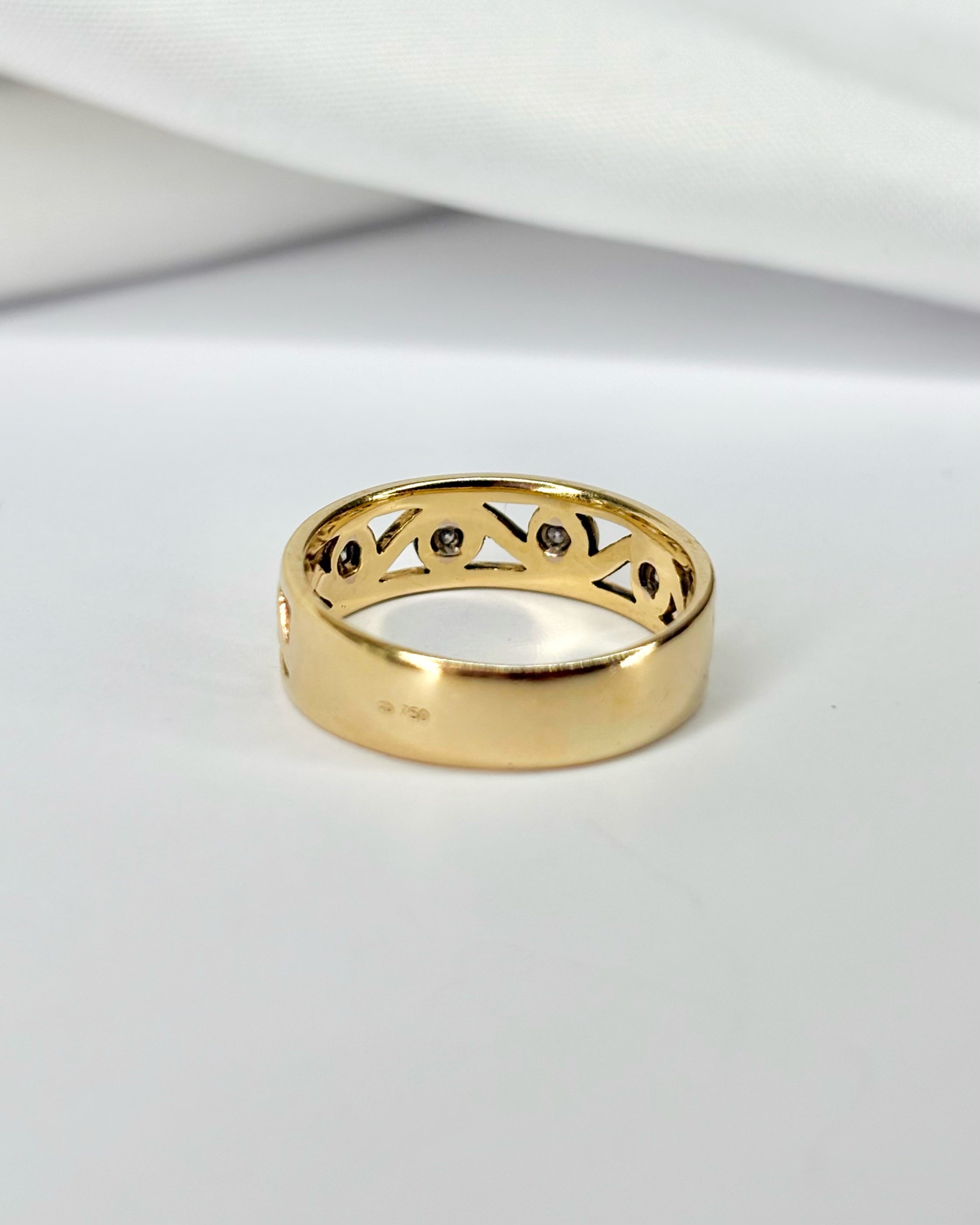 Ring Band 5 Diamonds &quot;Maia&quot;