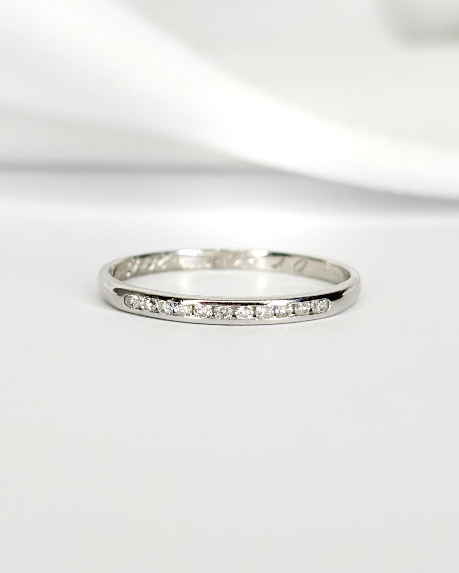 Bague Demi-Alliance Diamants "Nour"