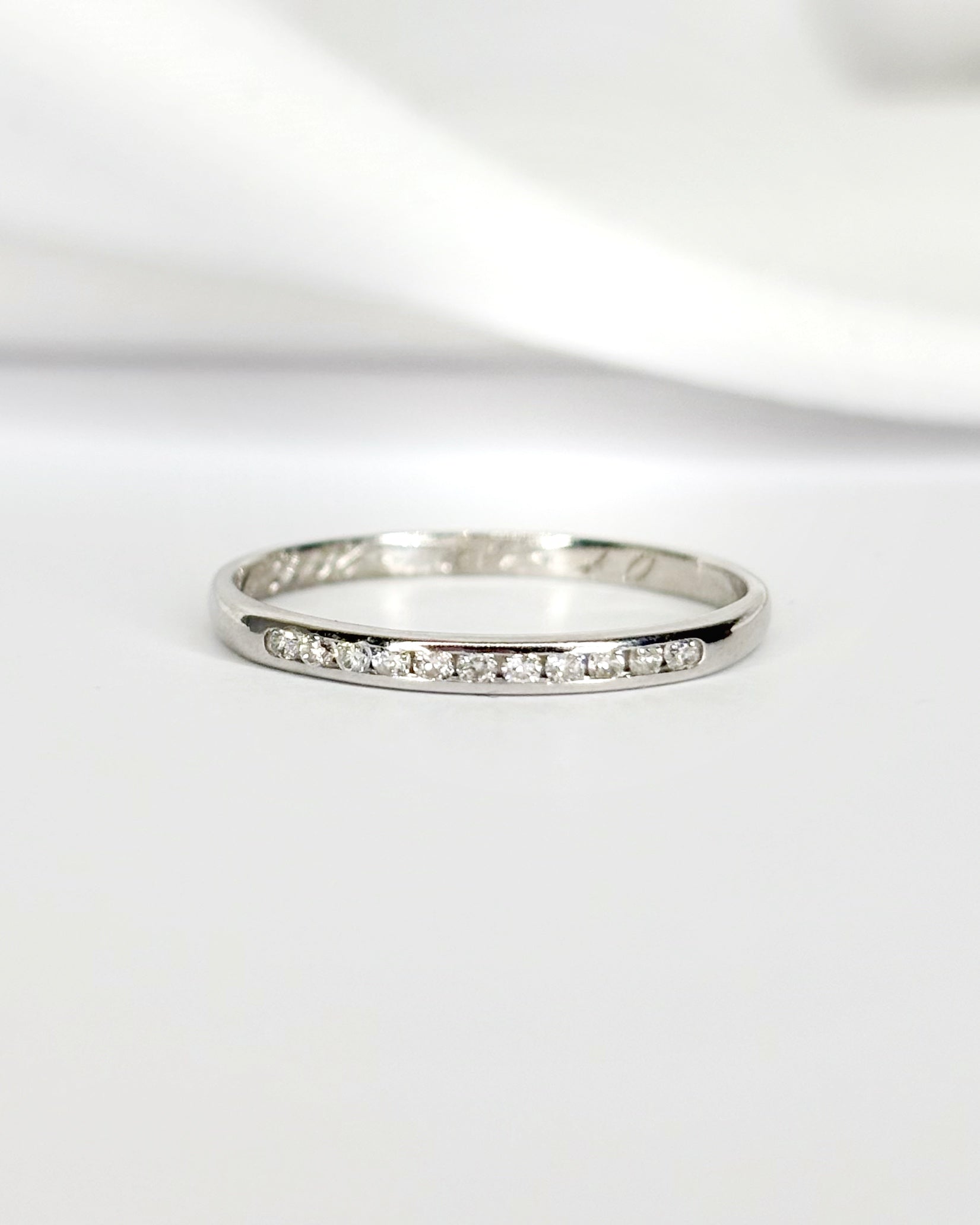 Bague Demi-Alliance Diamants "Nour"