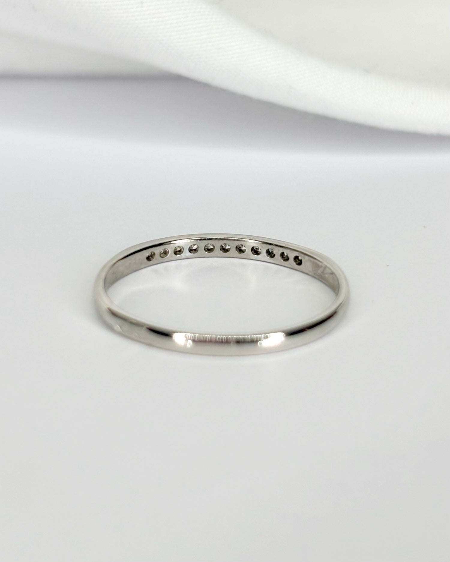 Bague Demi-Alliance Diamants "Nour"