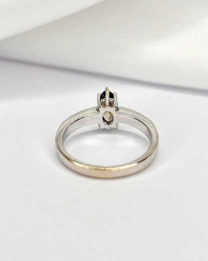 Anillo solitario de diamante chocolate 0,50 quilates y 8 diamantes &quot;Mariam&quot;