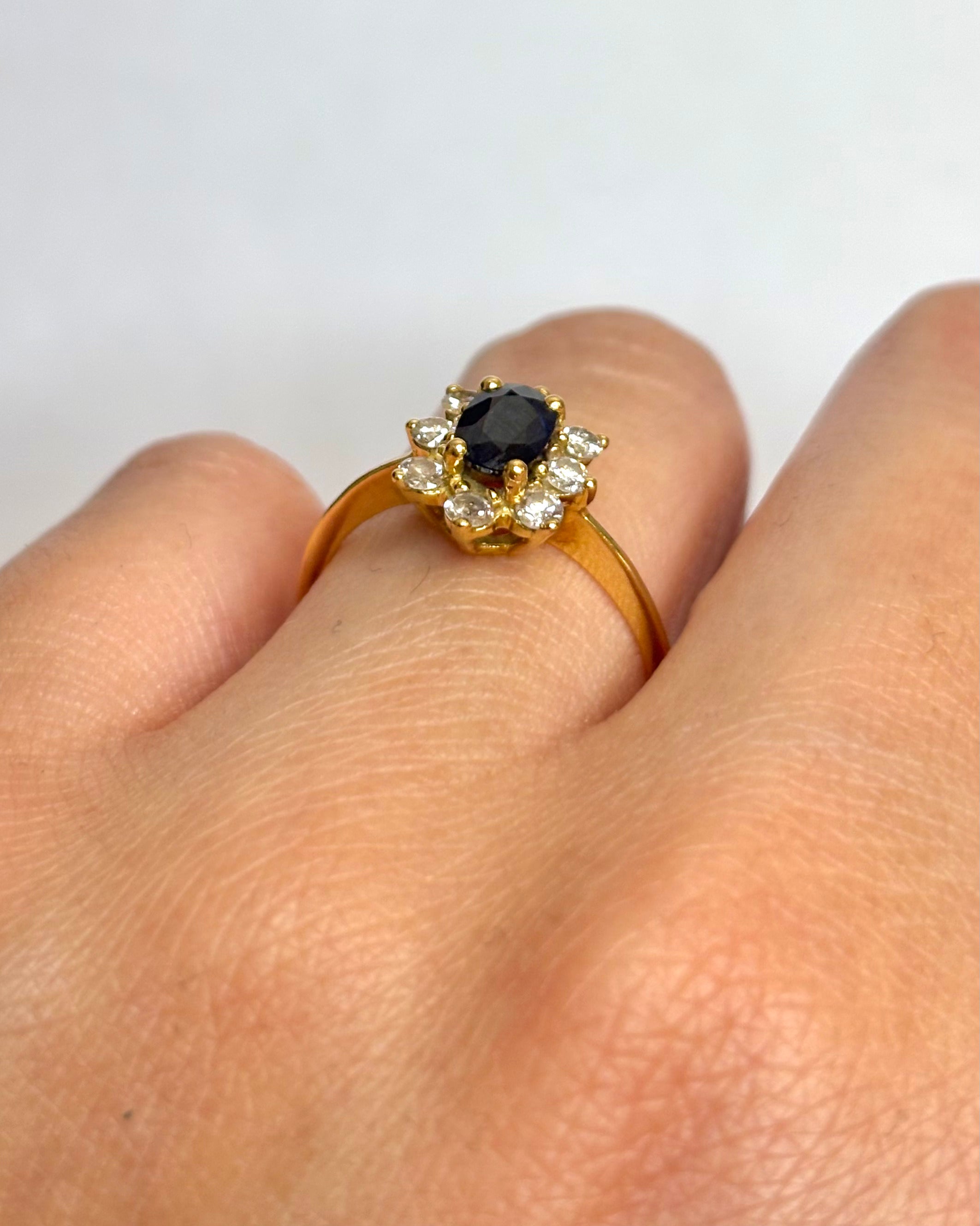 Bague Marguerite Saphir 0.60 carat &amp; Diamants 0.40 carat "Solange"
