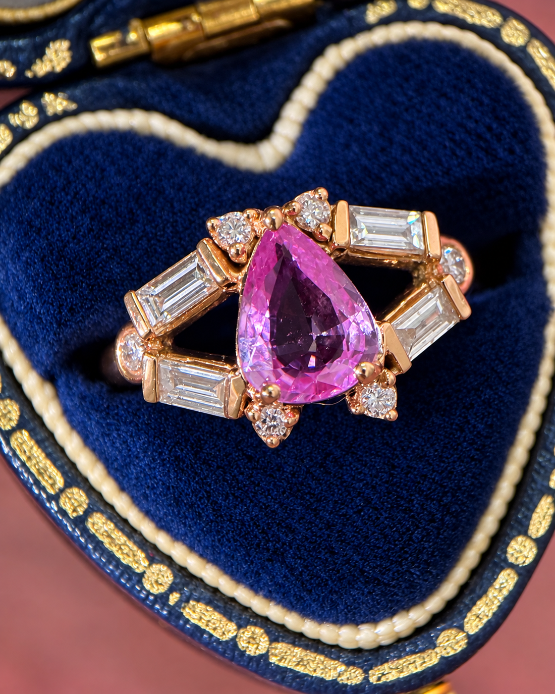 Bague Trilogie Saphir Rose &amp; Diamants "Berthe"