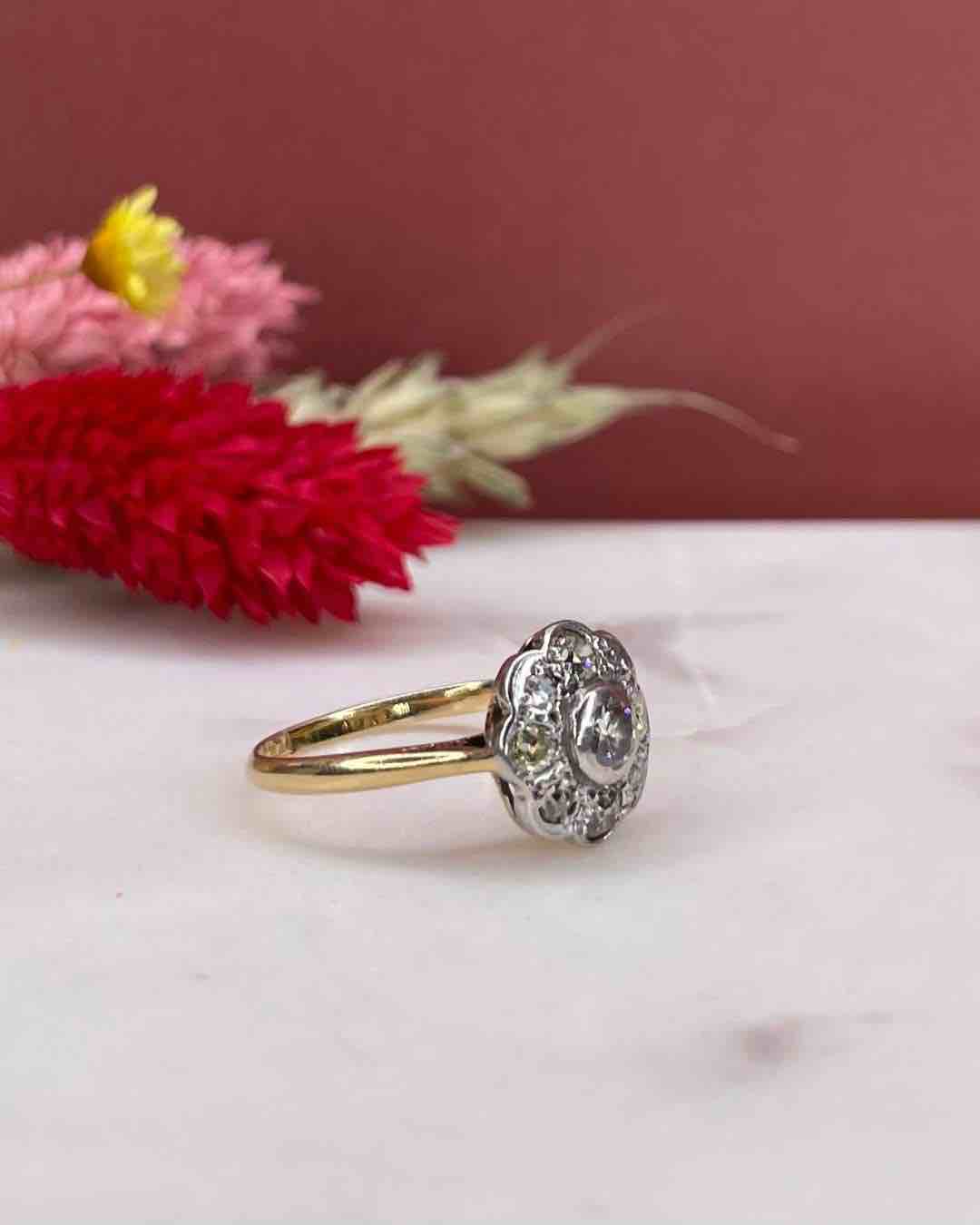 Bague Marguerite Diamants Début du XXe Siècle &quot;Zohra&quot;