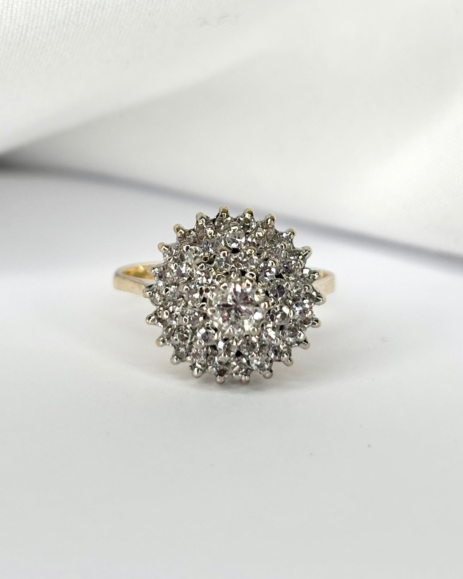 Bague Marguerite 53 Diamants 1.24 Carat &quot;Nina&quot;