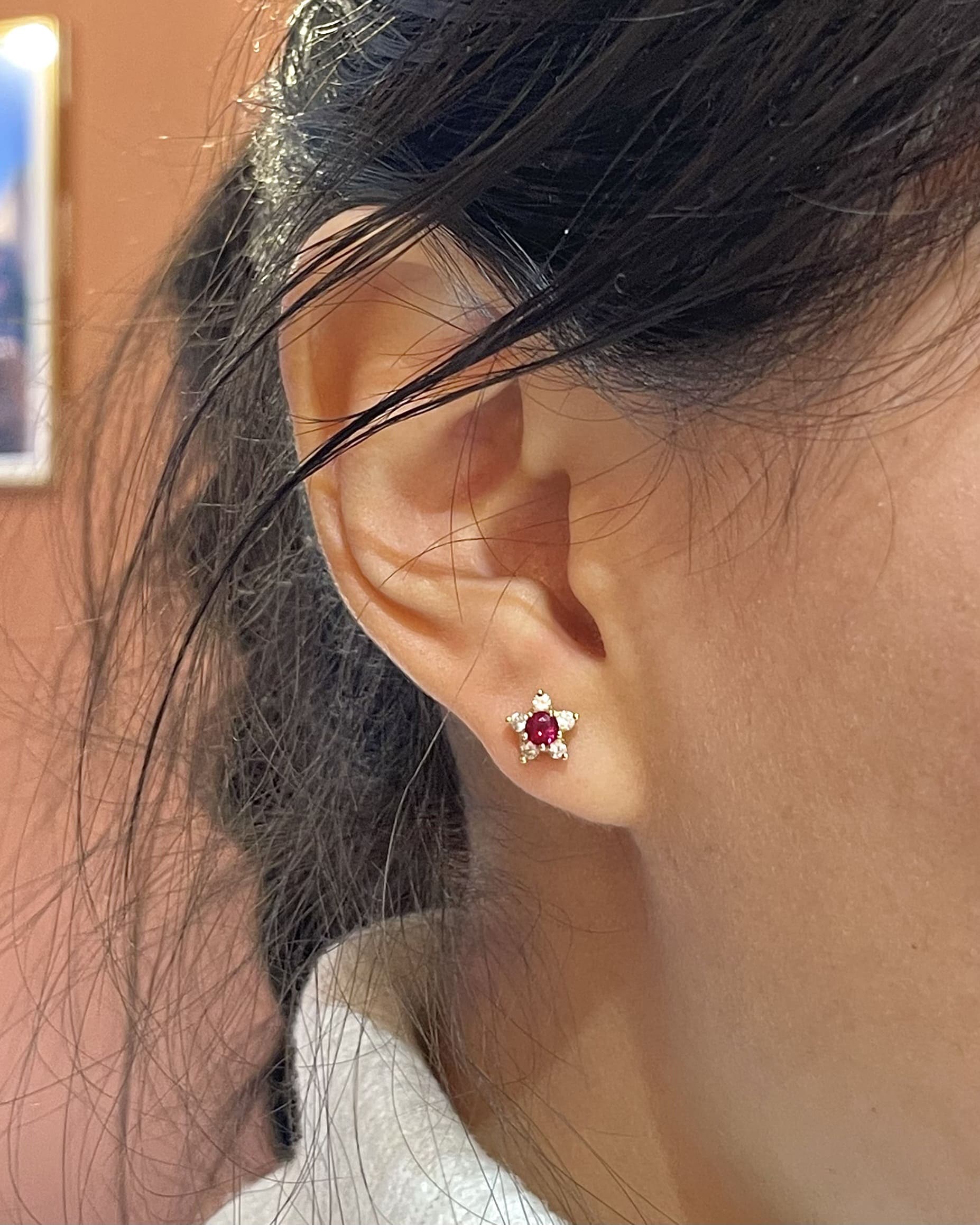 Pendientes de margaritas con rubí y diamantes "Harper"