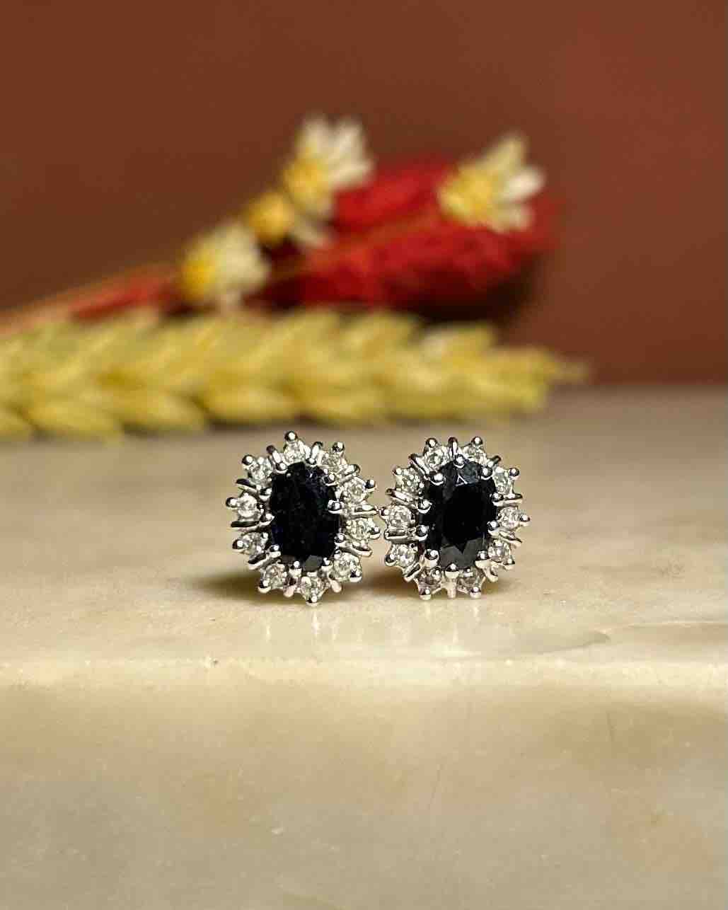 Boucles Marguerite Saphir &amp; Diamants &quot;Elodie&quot;