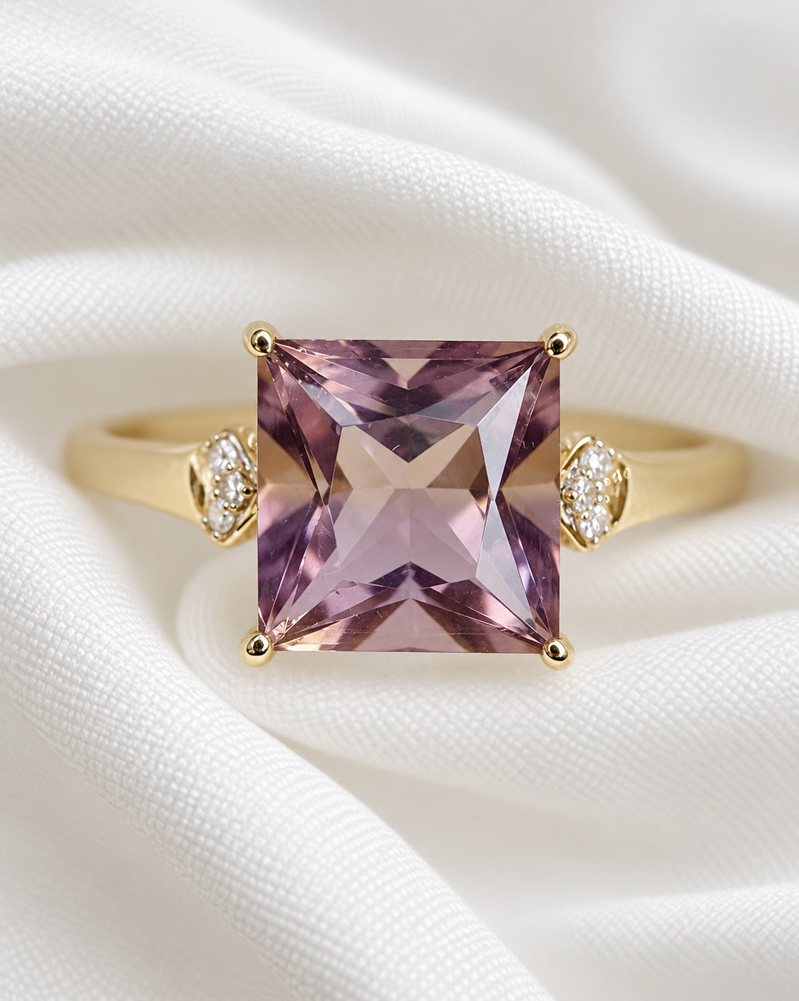 Bague Trilogie Amétrine 3.16 carat &amp; Diamants "Nayra"