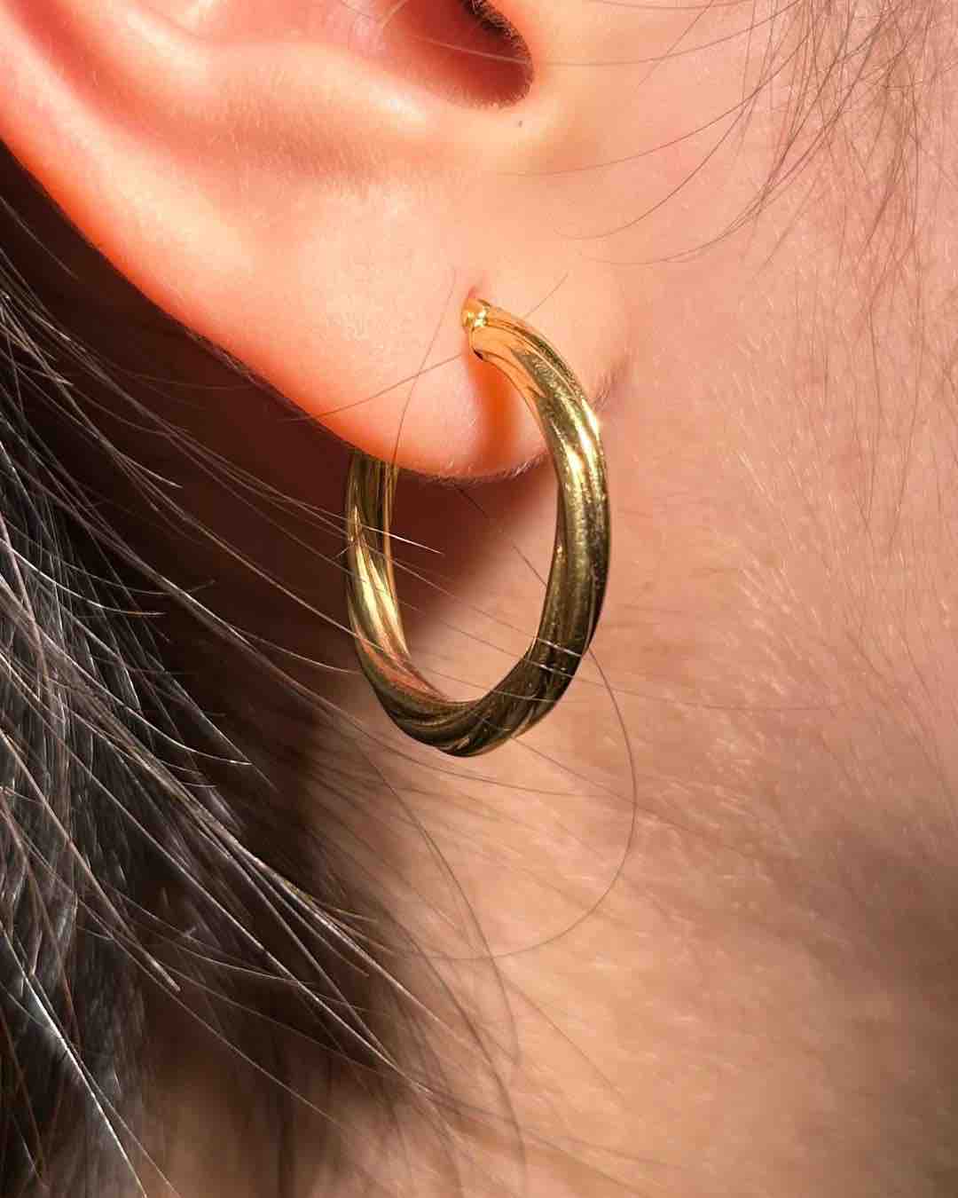 Pendientes de aro vintage de oro trenzado &quot;Aurora&quot;