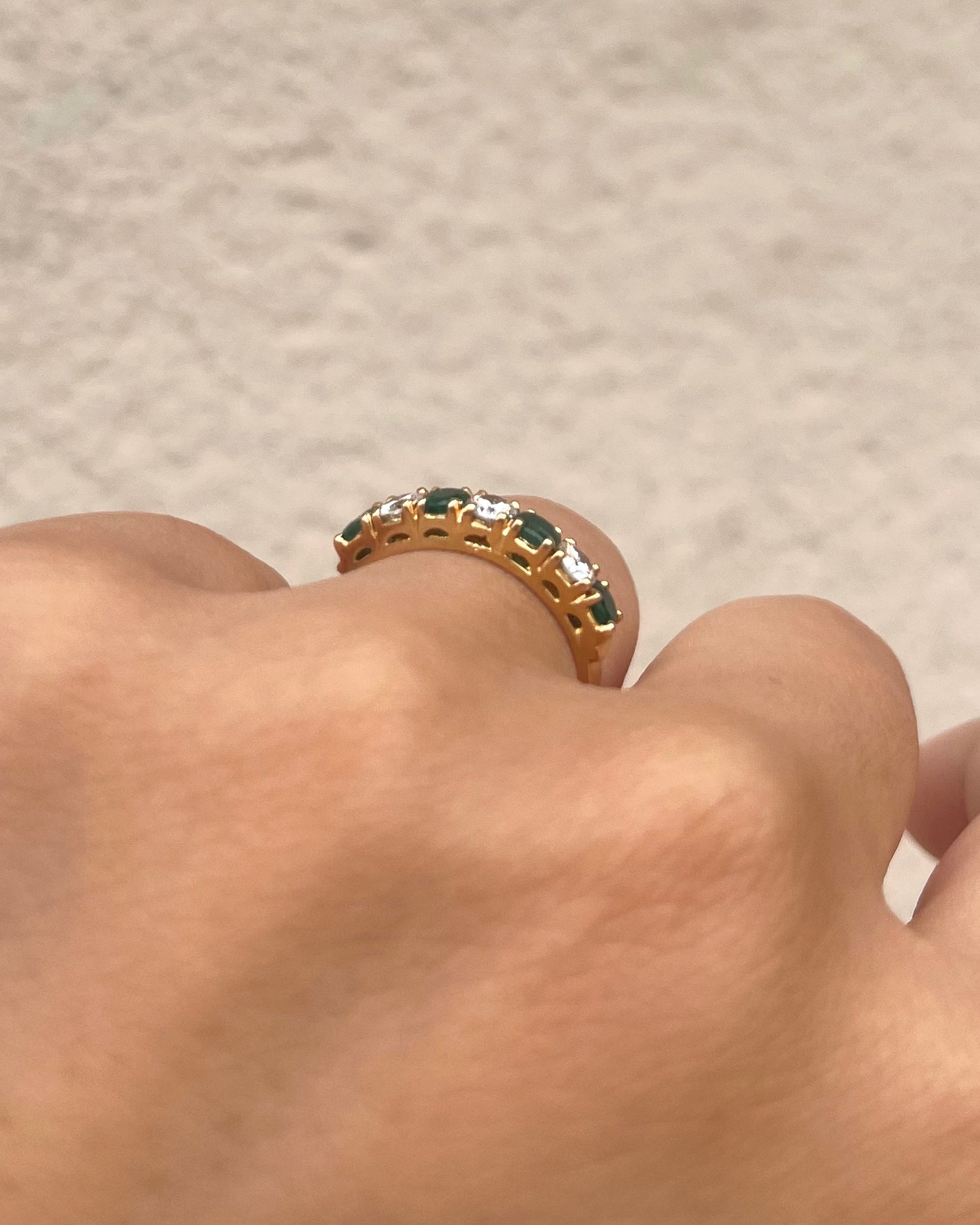 Bague Rivière Emeraudes &amp; Diamants &quot;Sandra&quot;
