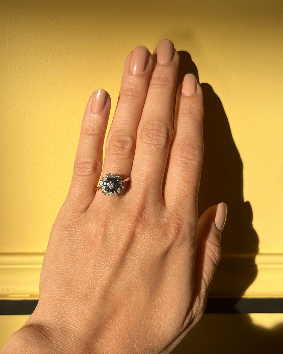 Bague Marguerite Diamants et Saphir &quot;Léolia&quot;