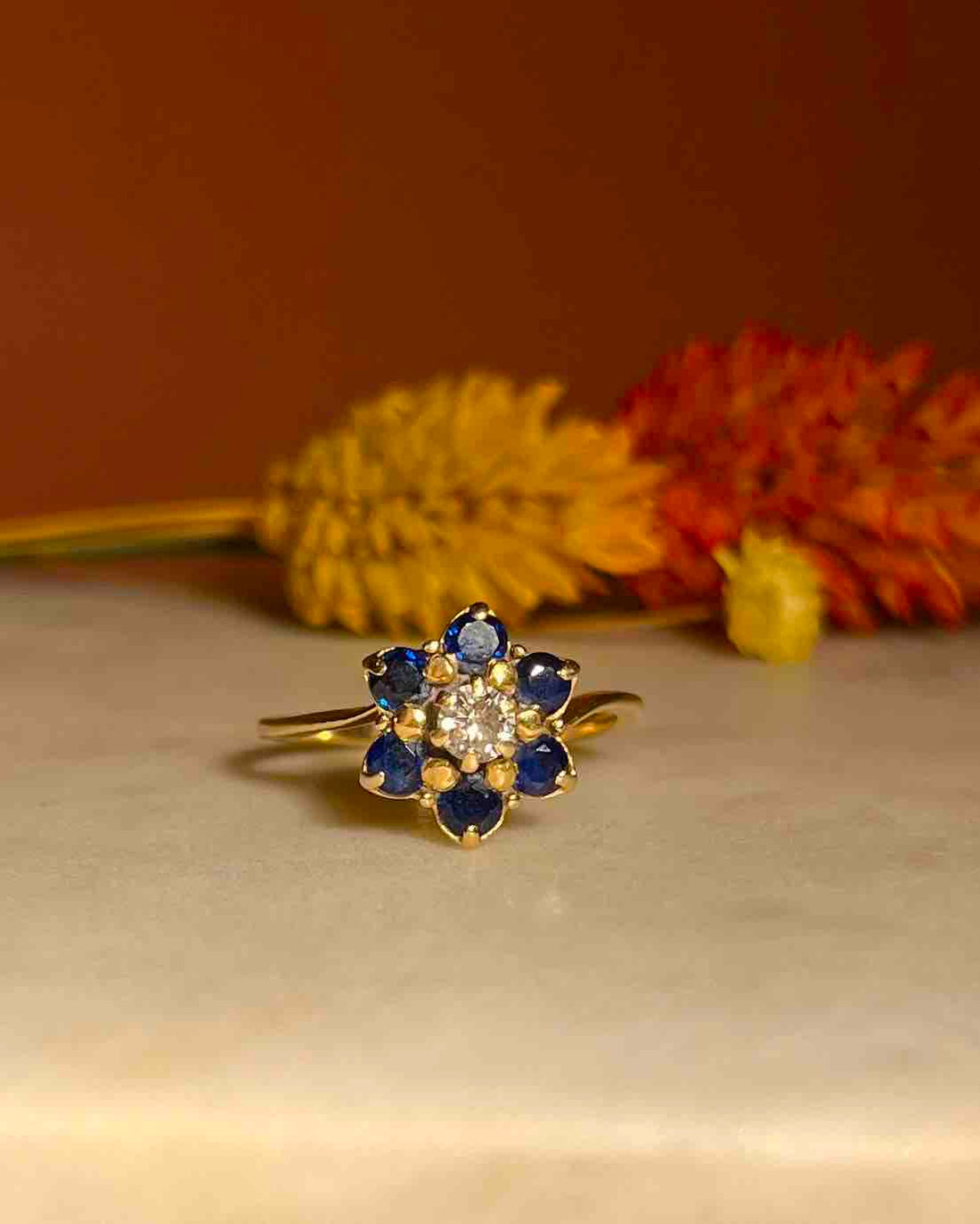 Bague Marguerite Saphirs &amp; Diamant &quot;Dalya&quot;