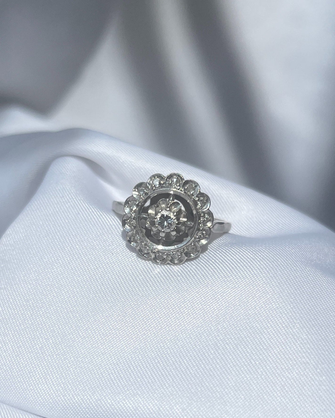 Bague style Art-déco diamants &quot;Abby&quot;