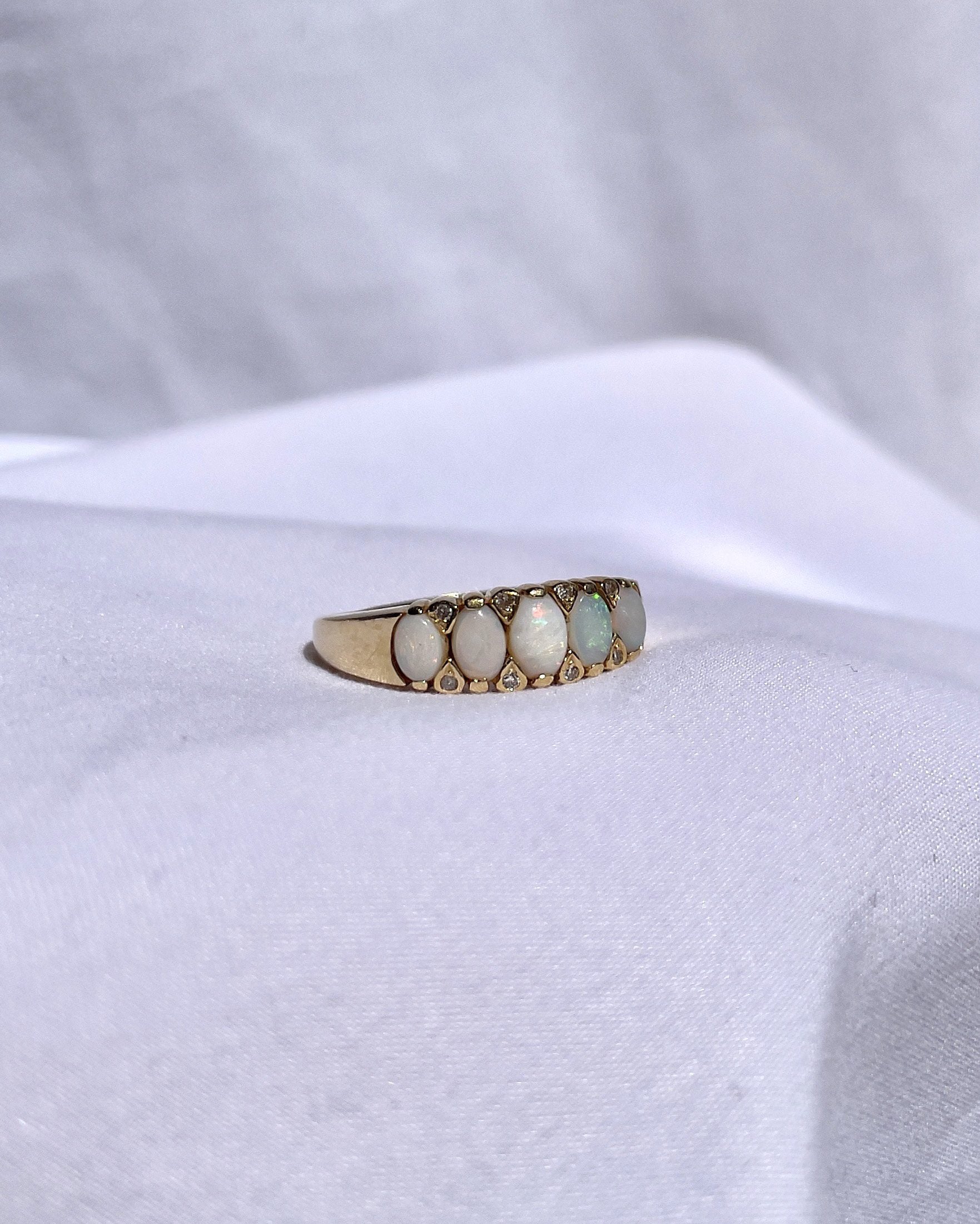 "Charlotte" ring with opals and diamonds