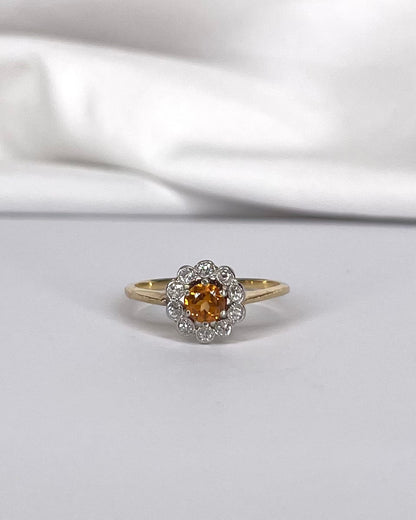 Marguerite Garnet Hessonite 0.37 carat &amp; 10 Diamonds &quot;Alexia&quot; Ring