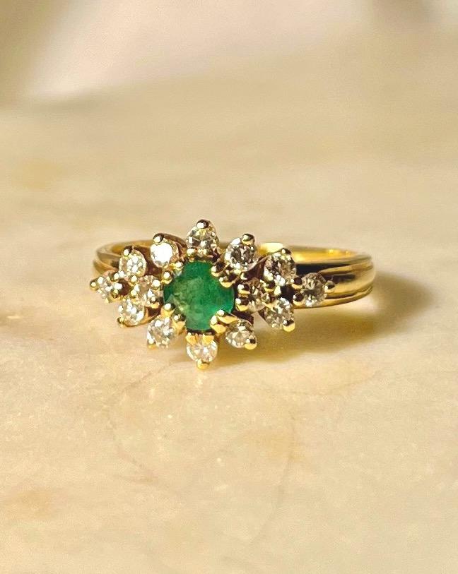 Bague marguerite émeraude &amp; diamants vintage  "Amy " - Elliade Paris