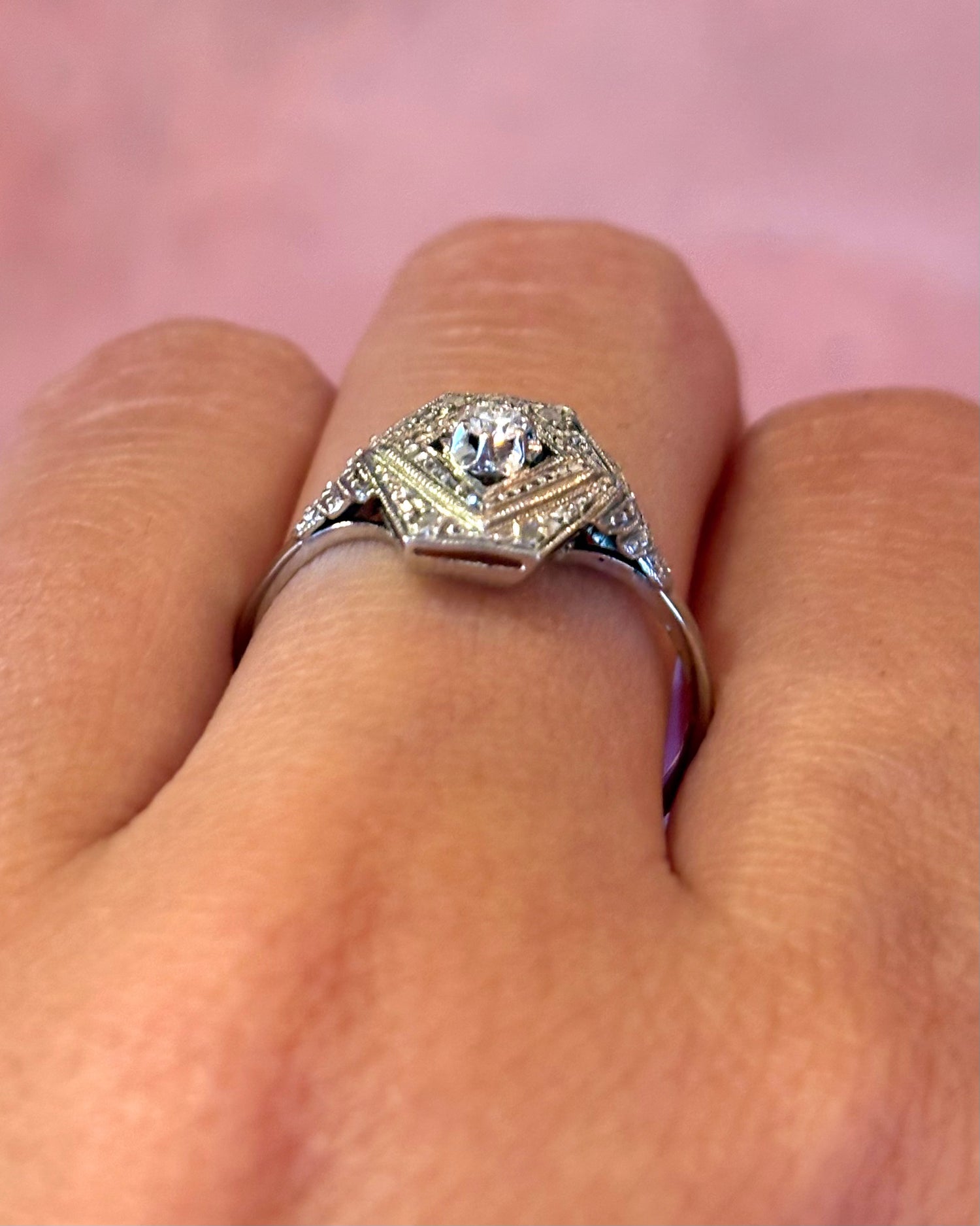 Anillo Art Decó con diamantes "Marylin"