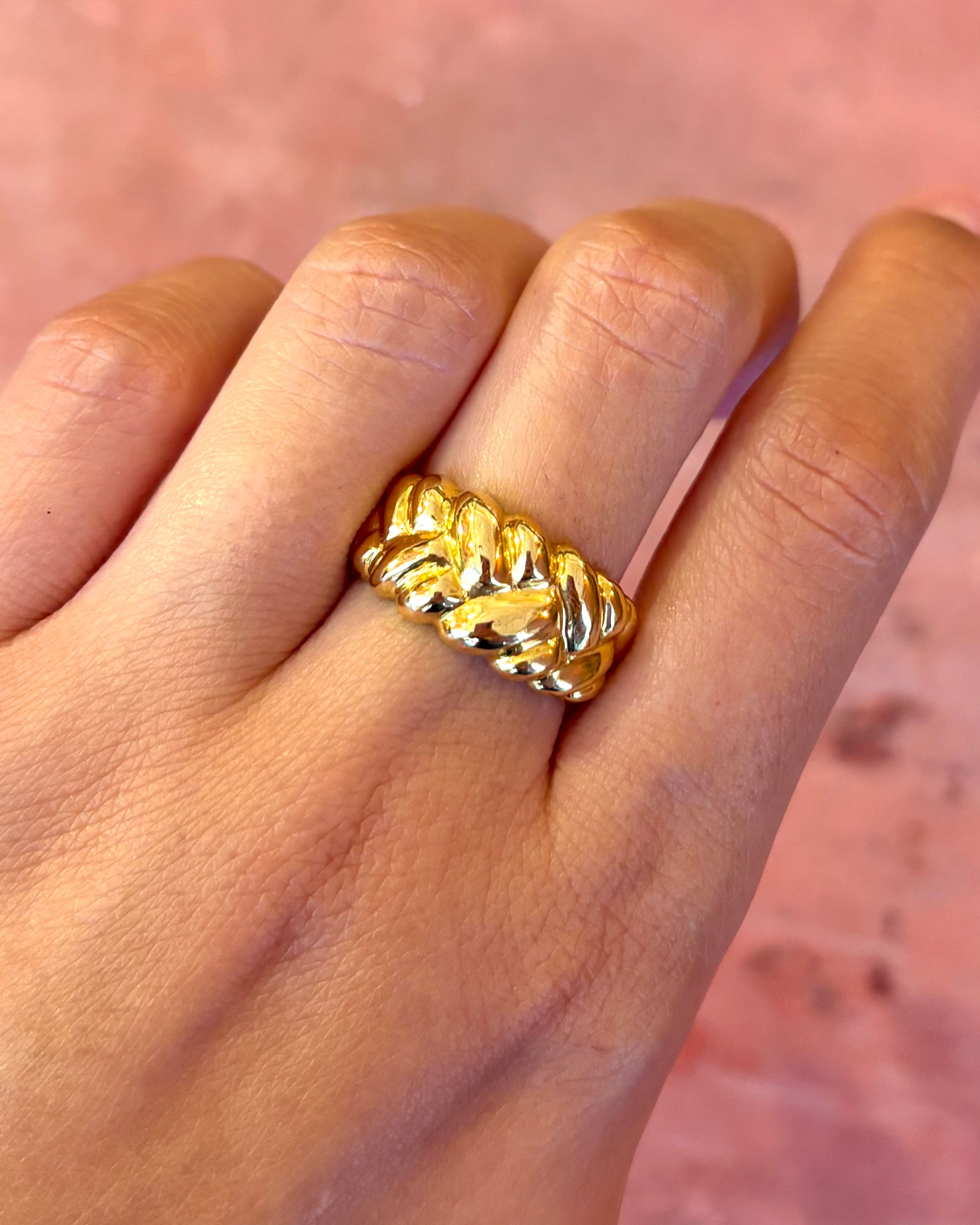 Anillo rígido de oro amarillo de 18 quilates 5,48 g "Adam"
