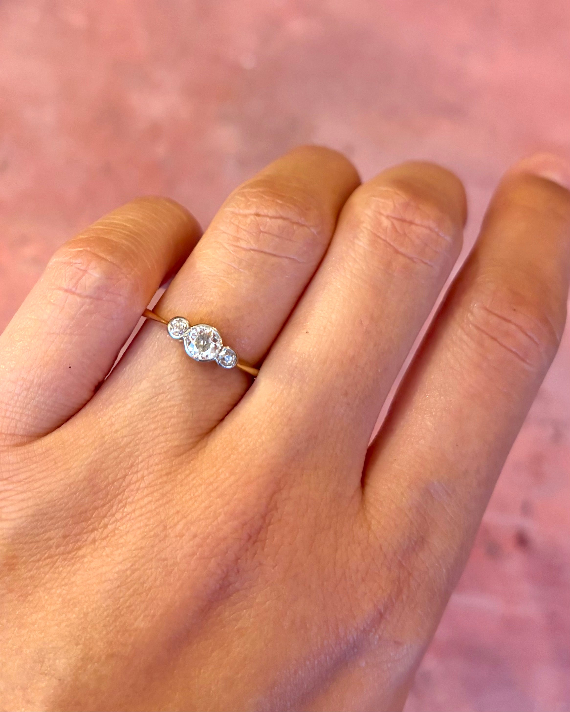 0.39 Carat Diamond Trilogy Ring "Salomé"