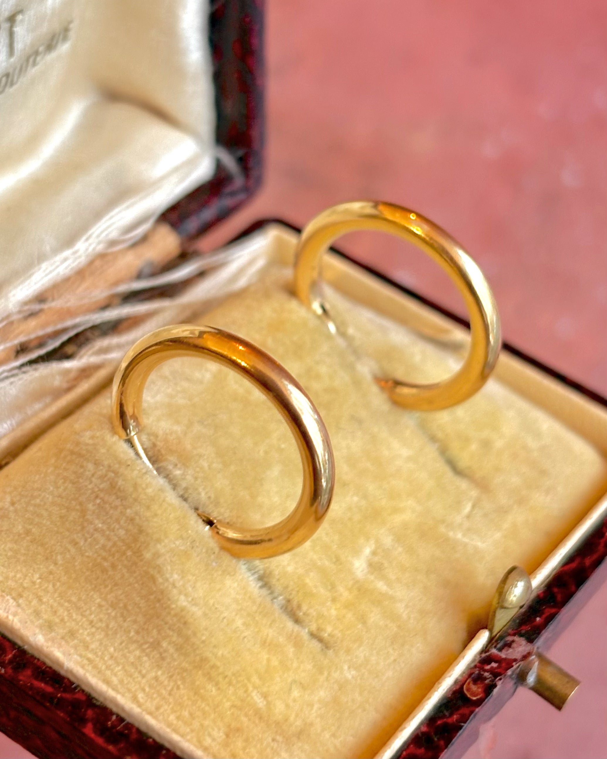 Créoles de oro amarillo de 18 quilates "Jasmine"