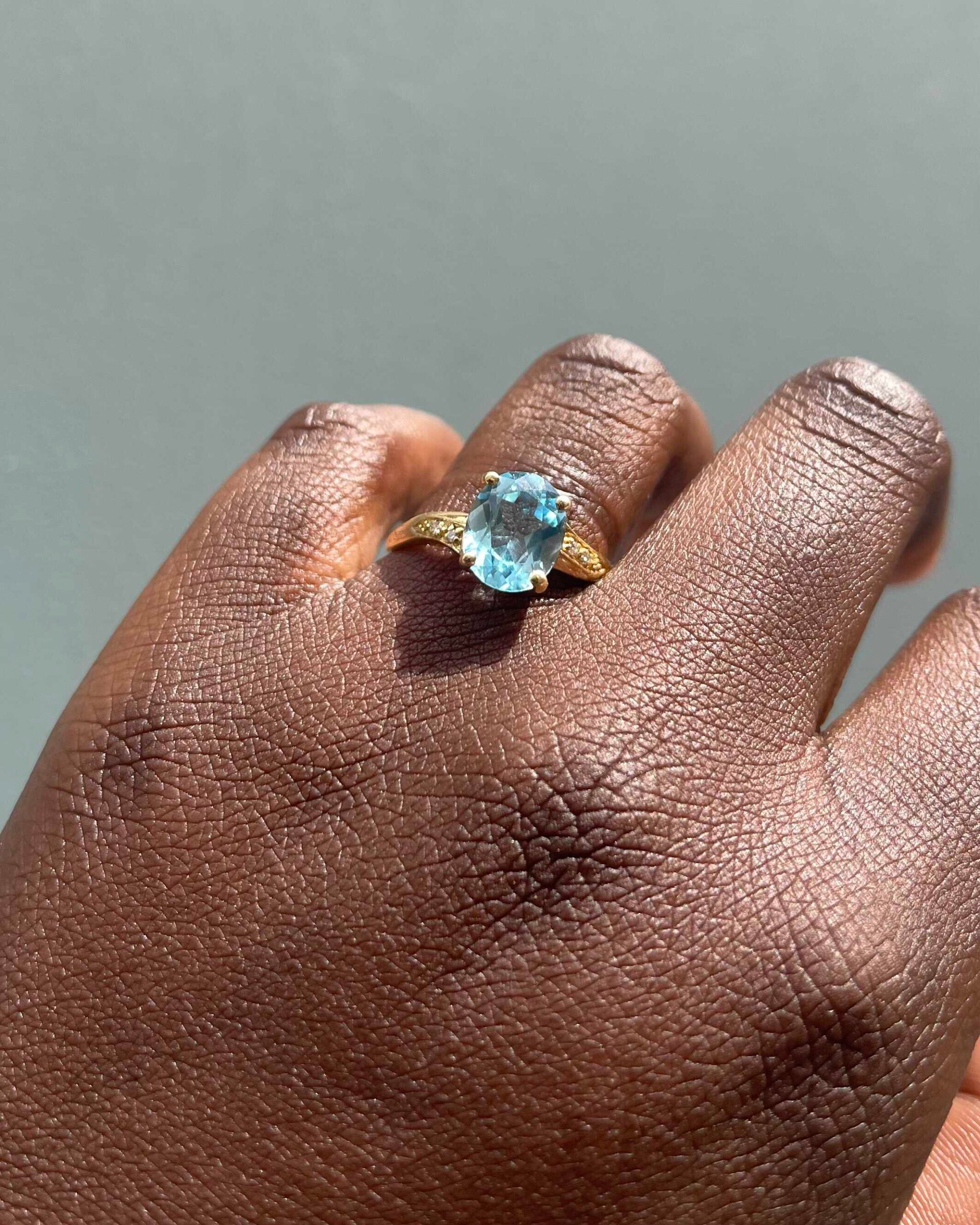 Bague Cocktail Topaze 2.60 carats &amp; Diamants "Aristide" - Elliade Paris