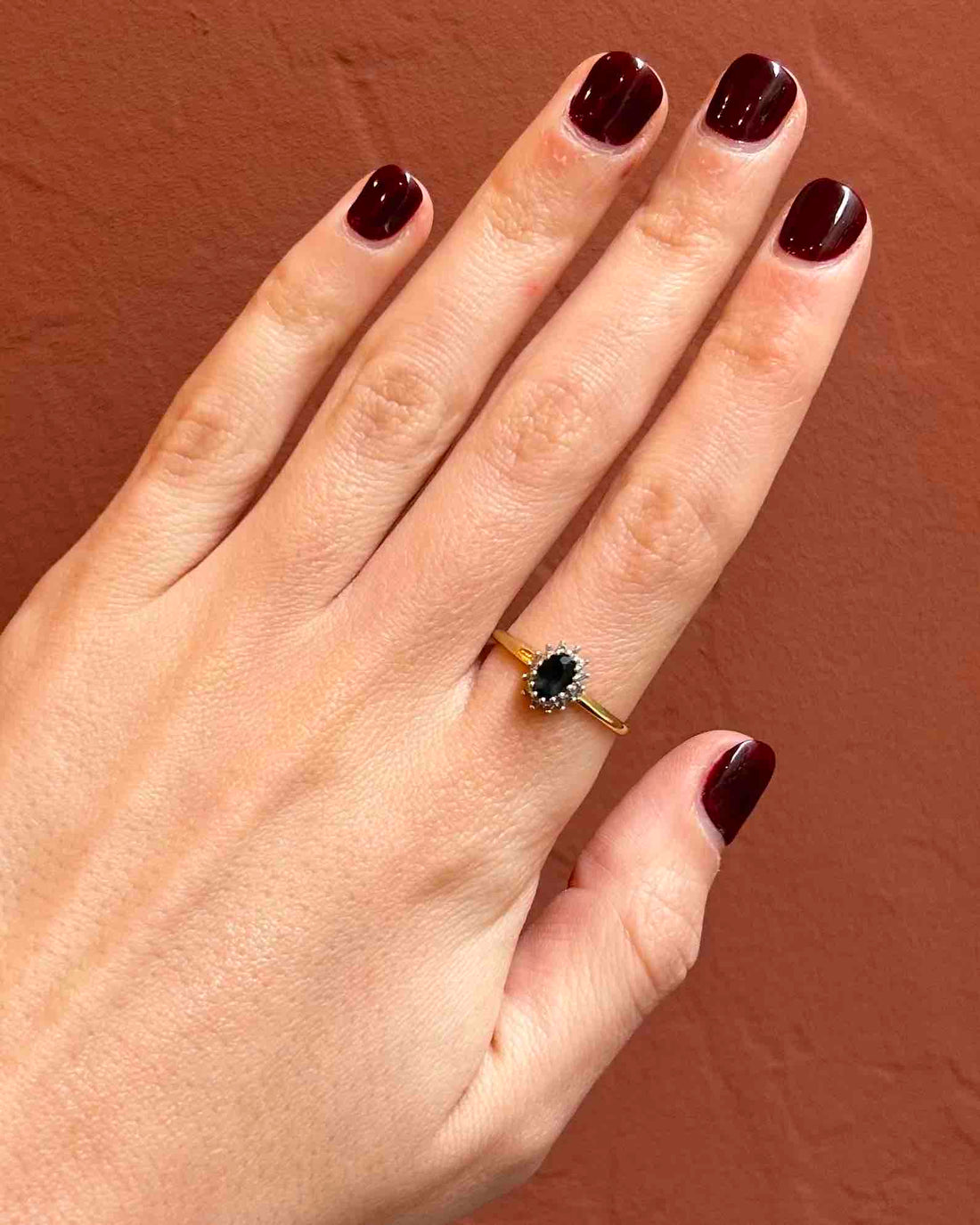 Bague Marguerite diamants &amp; saphir &quot;Aïna&quot;