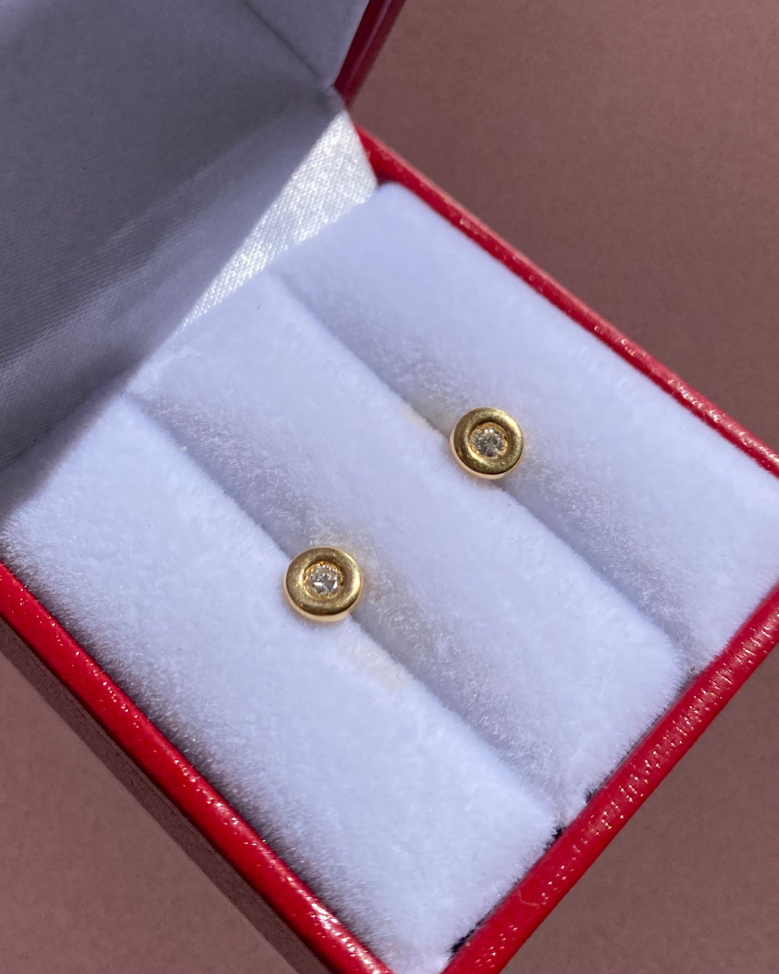 Puces Diamants 0.08 carat &quot;Sérénaïs&quot;
