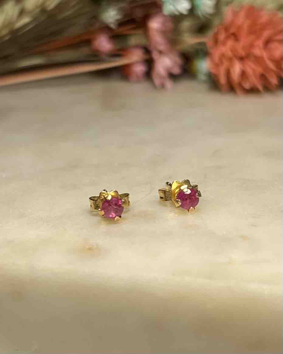 Pendientes de rubí "Romane"