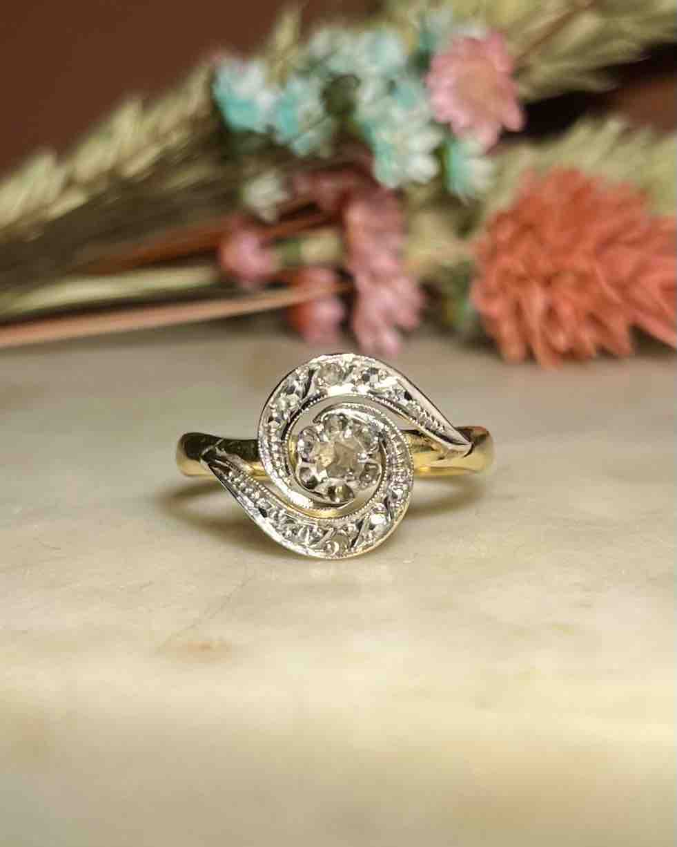 Bague Vintage Tourbillon Diamants &quot;Sienna&quot;