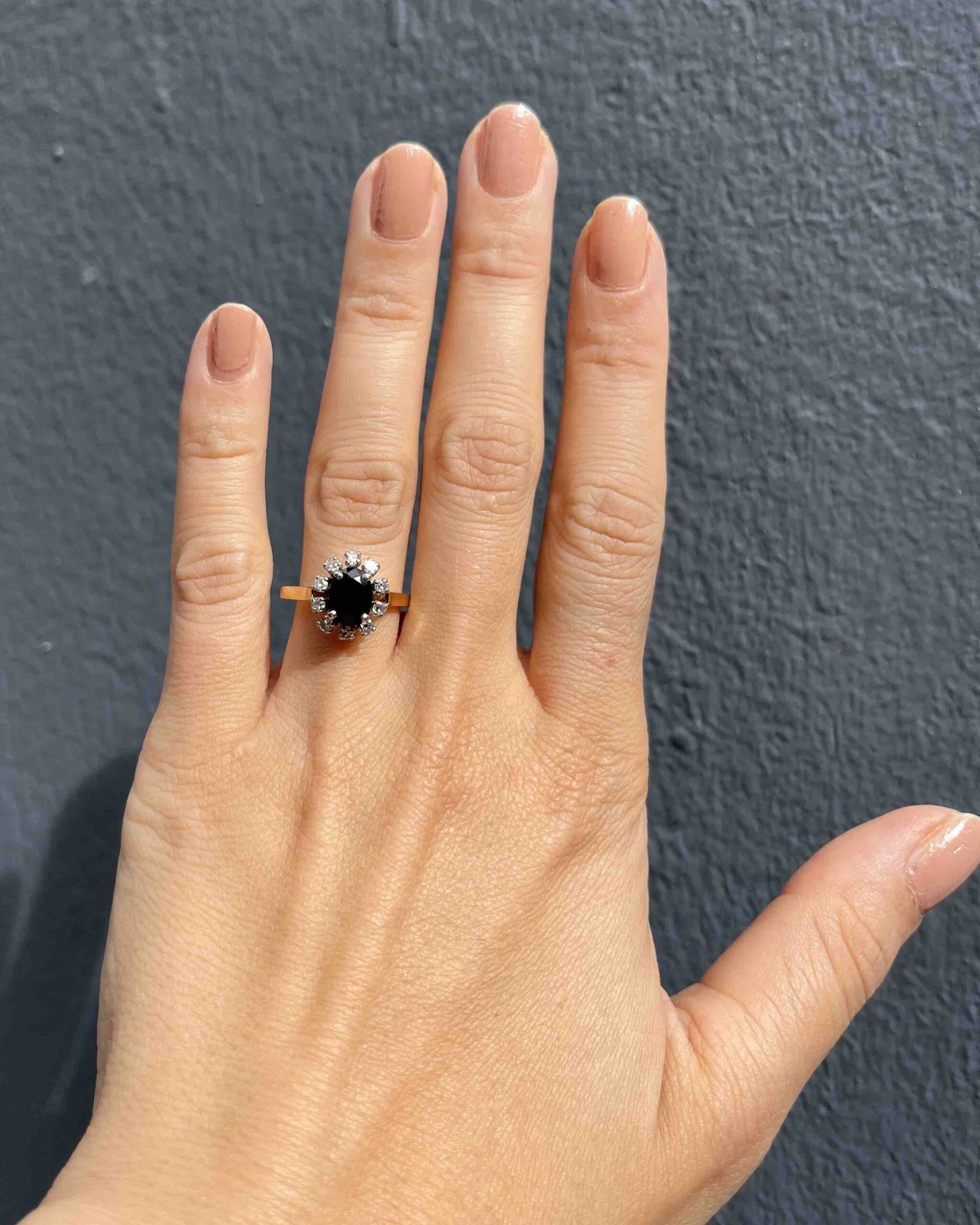 "Alena" 1 carat sapphire &amp;amp; diamond daisy ring