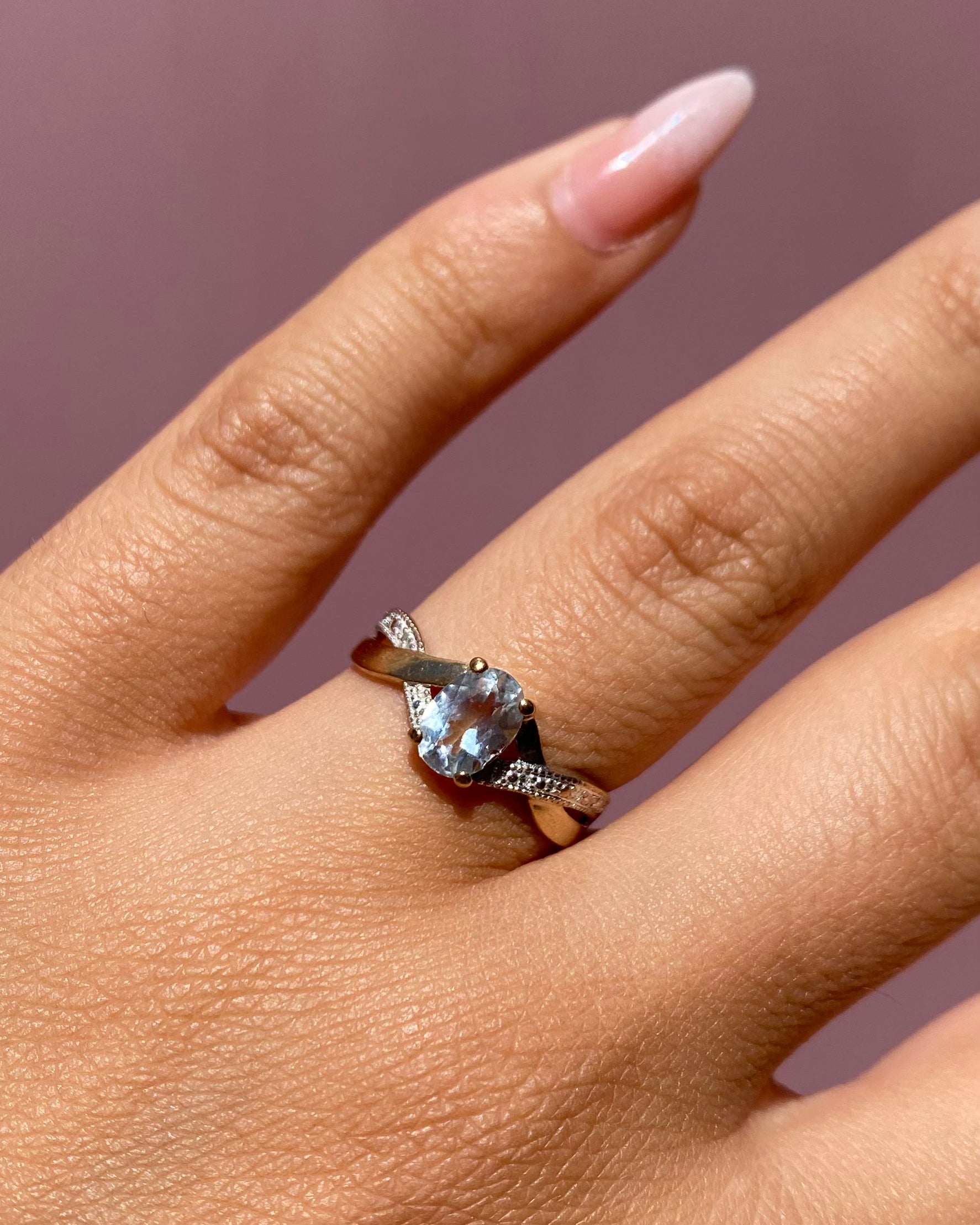 Anillo Tourbillon Aguamarina 0.60 quilates "Rosalia"