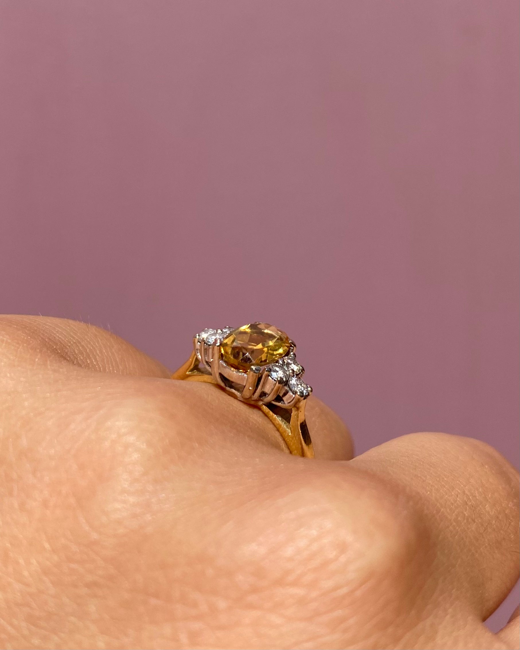 Anillo Trilogía Citrino 1 quilate y Diamantes "Isaure"