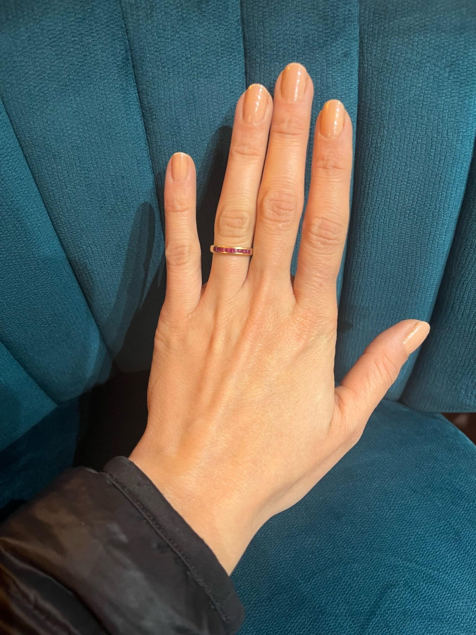 Half calibrated ruby ​​wedding ring "Brunila"