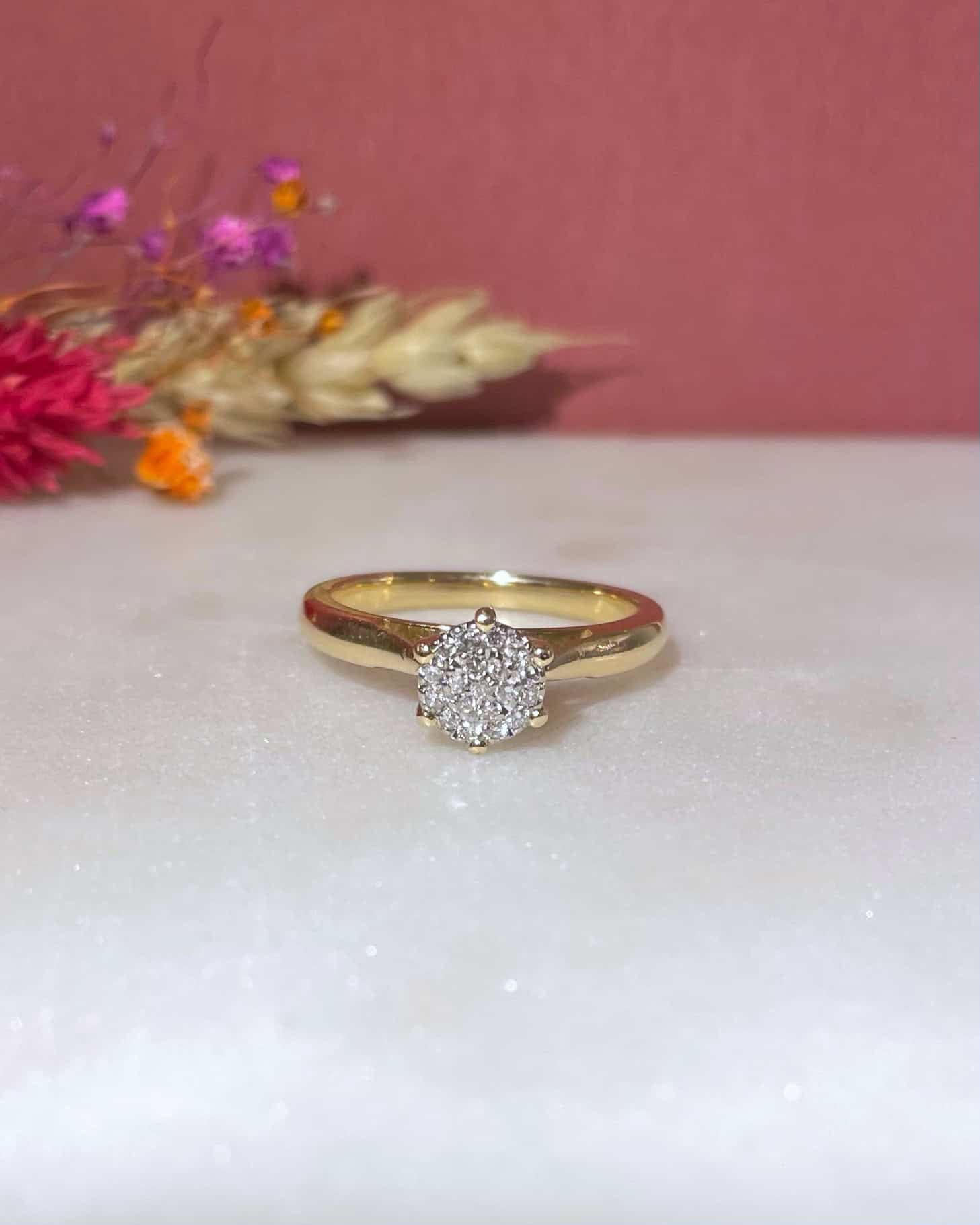 "Hinaa" 18 Diamond Solitaire Ring