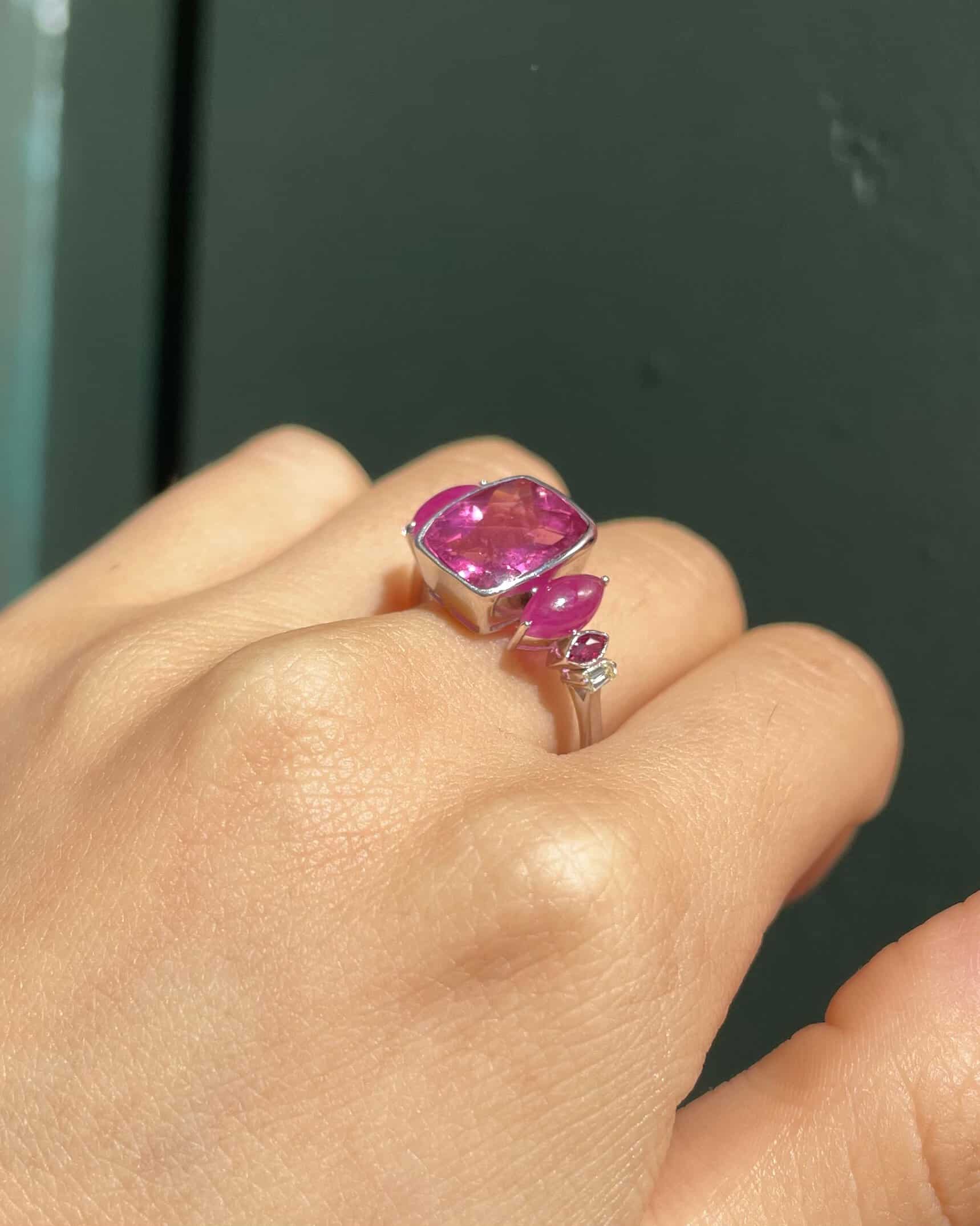 Bague Trilogie Tourmalines Roses 3.30 Carats et Diamants "Siréna"