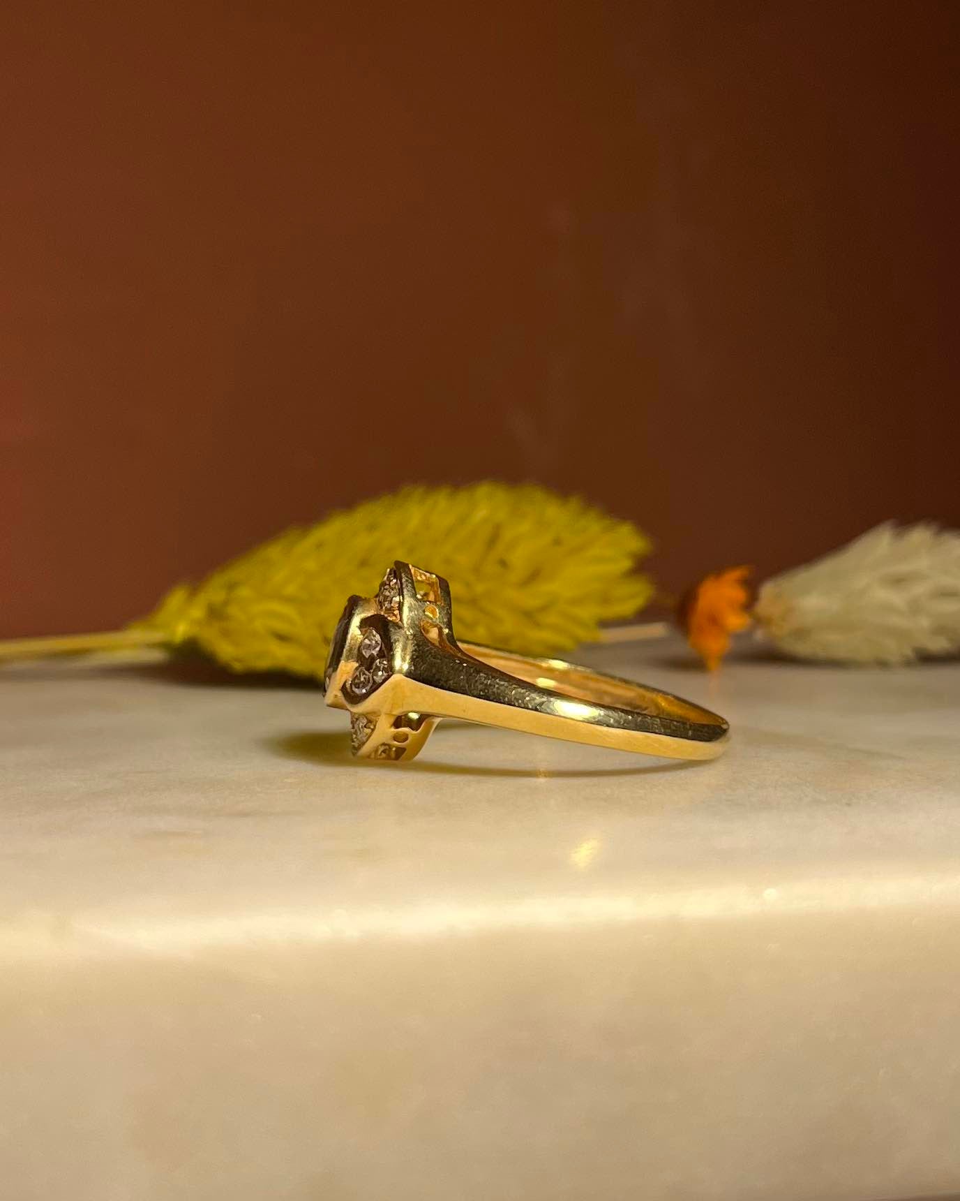 Bague Style Art-déco Saphir &amp; Diamants "Cléo"
