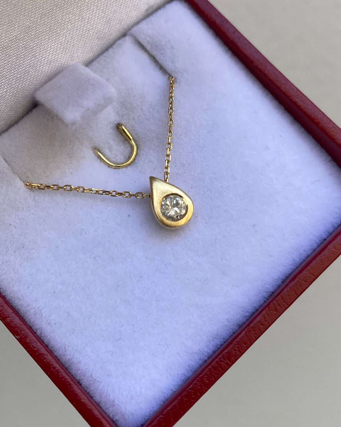 Collier Diamant 0.15 carat &quot;Prune&quot;