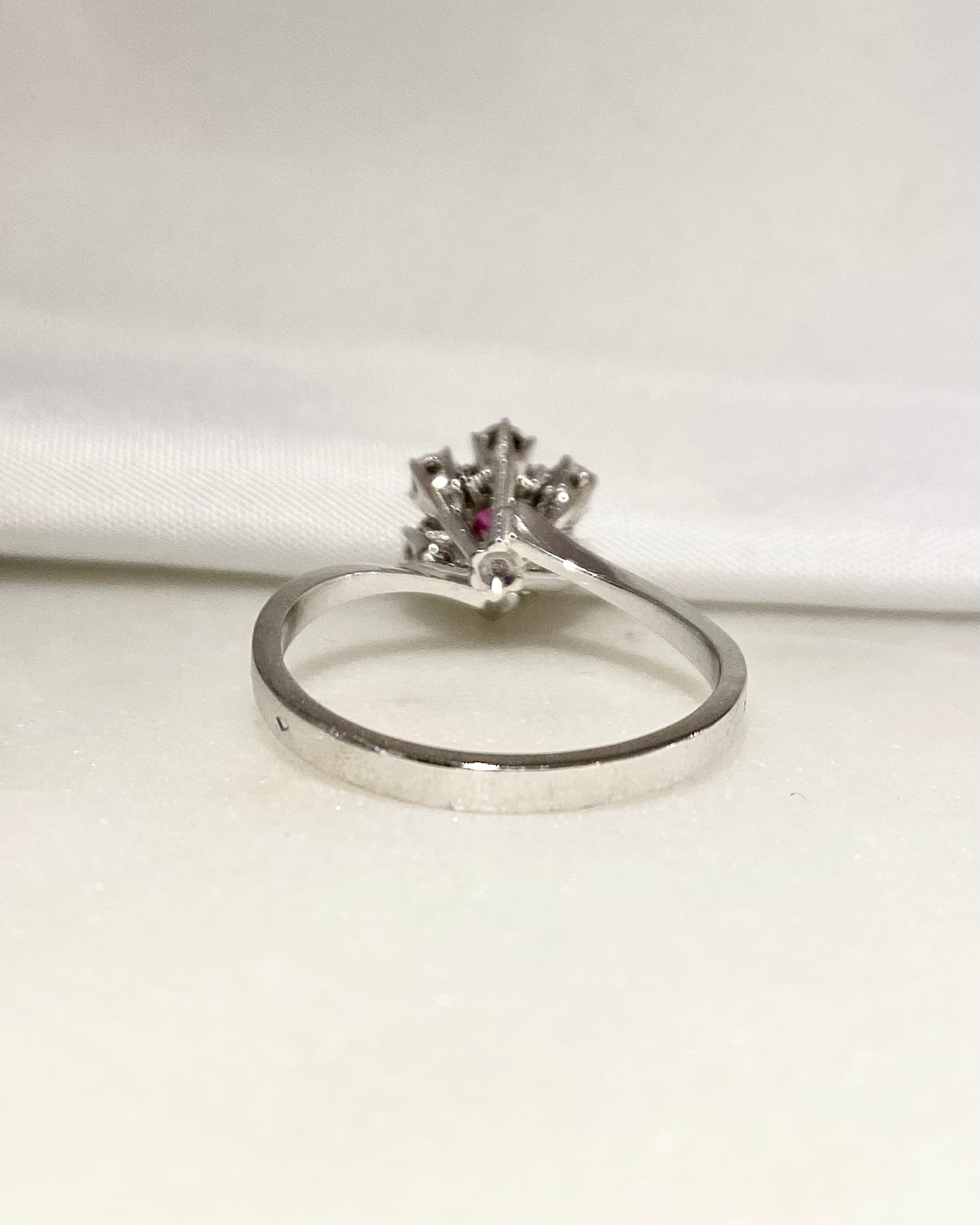 Bague Marguerite Rubis &amp; Diamants "Nicole"