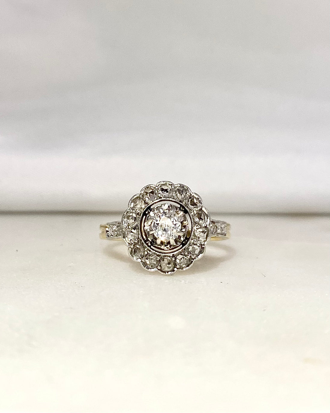 Bague Marguerite Art-deco Diamants &quot;Solene&quot;