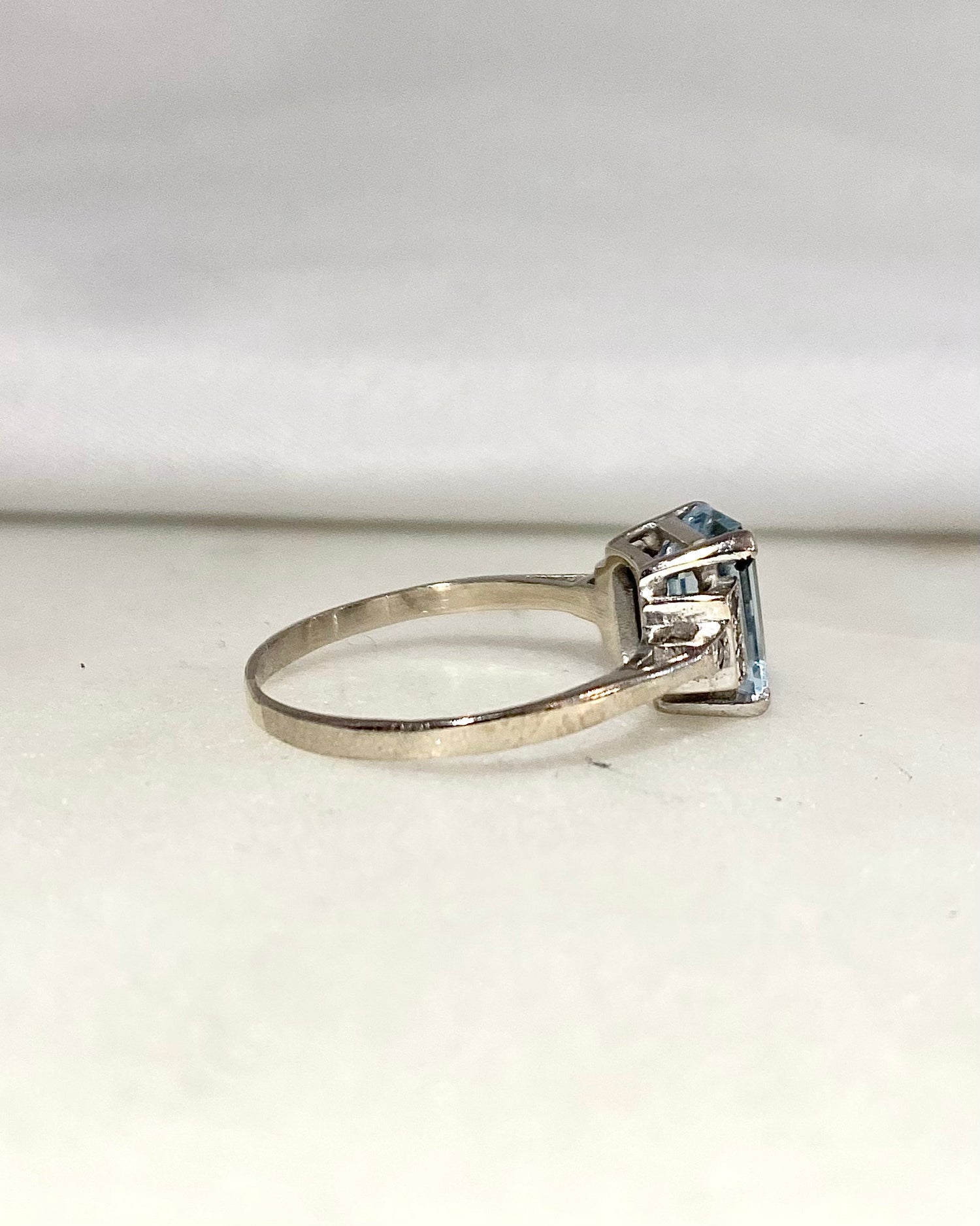 Bague Style Art-déco Aigue-marine 1.74 carat &amp; Diamants “Audile”