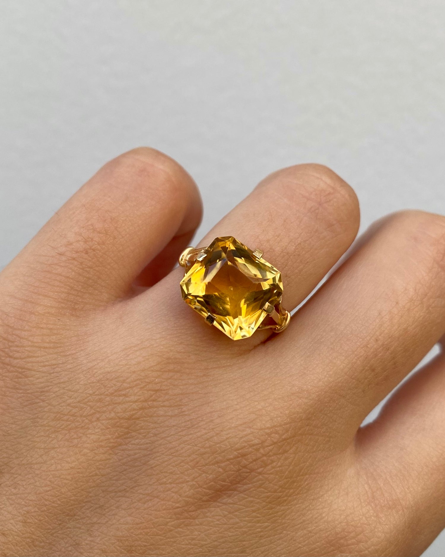 Bague Cocktail Citrine 6.80 carats &quot;Inana&quot;