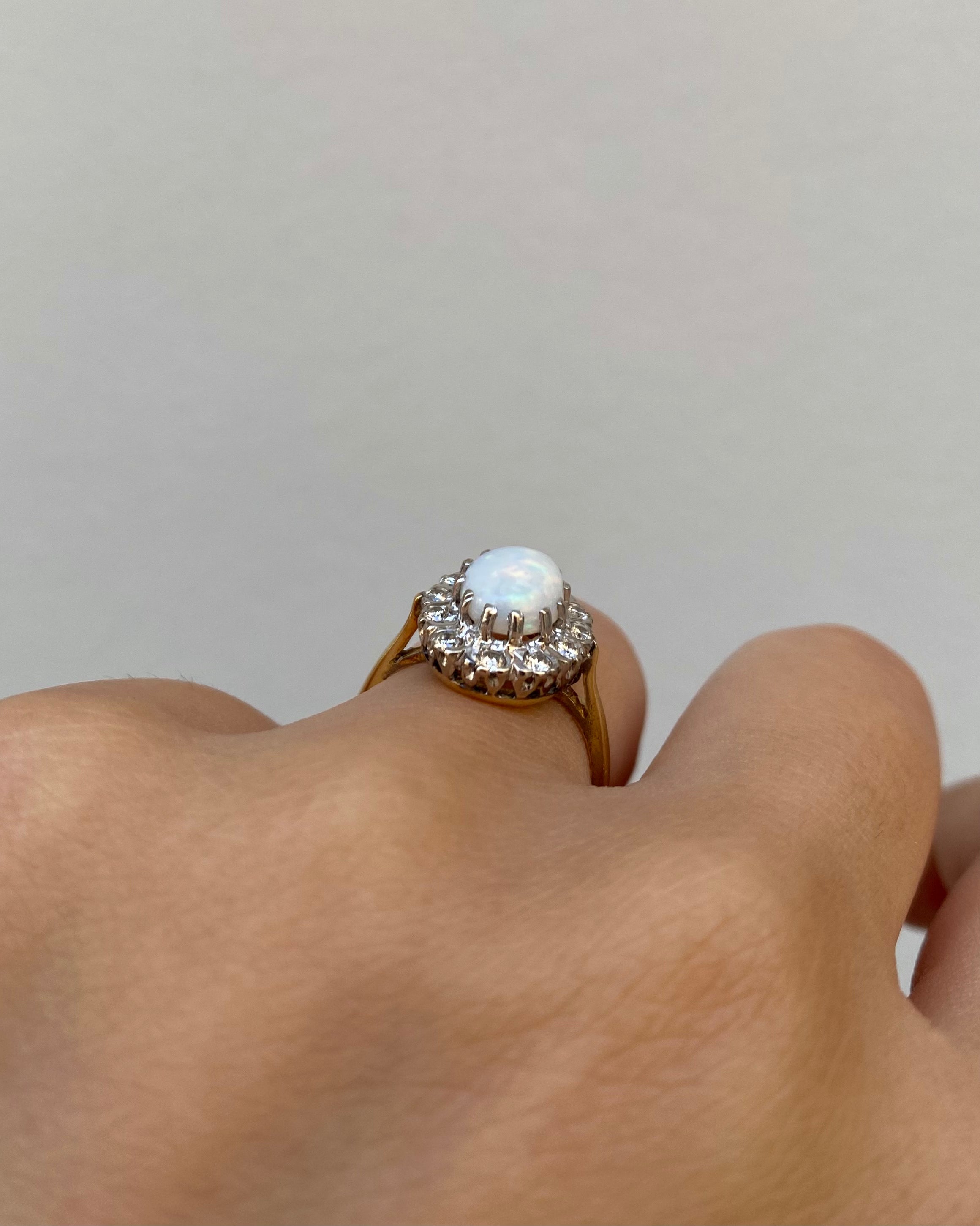 Bague Marguerite Opale 1.46 carat &amp; Diamants "Yara"