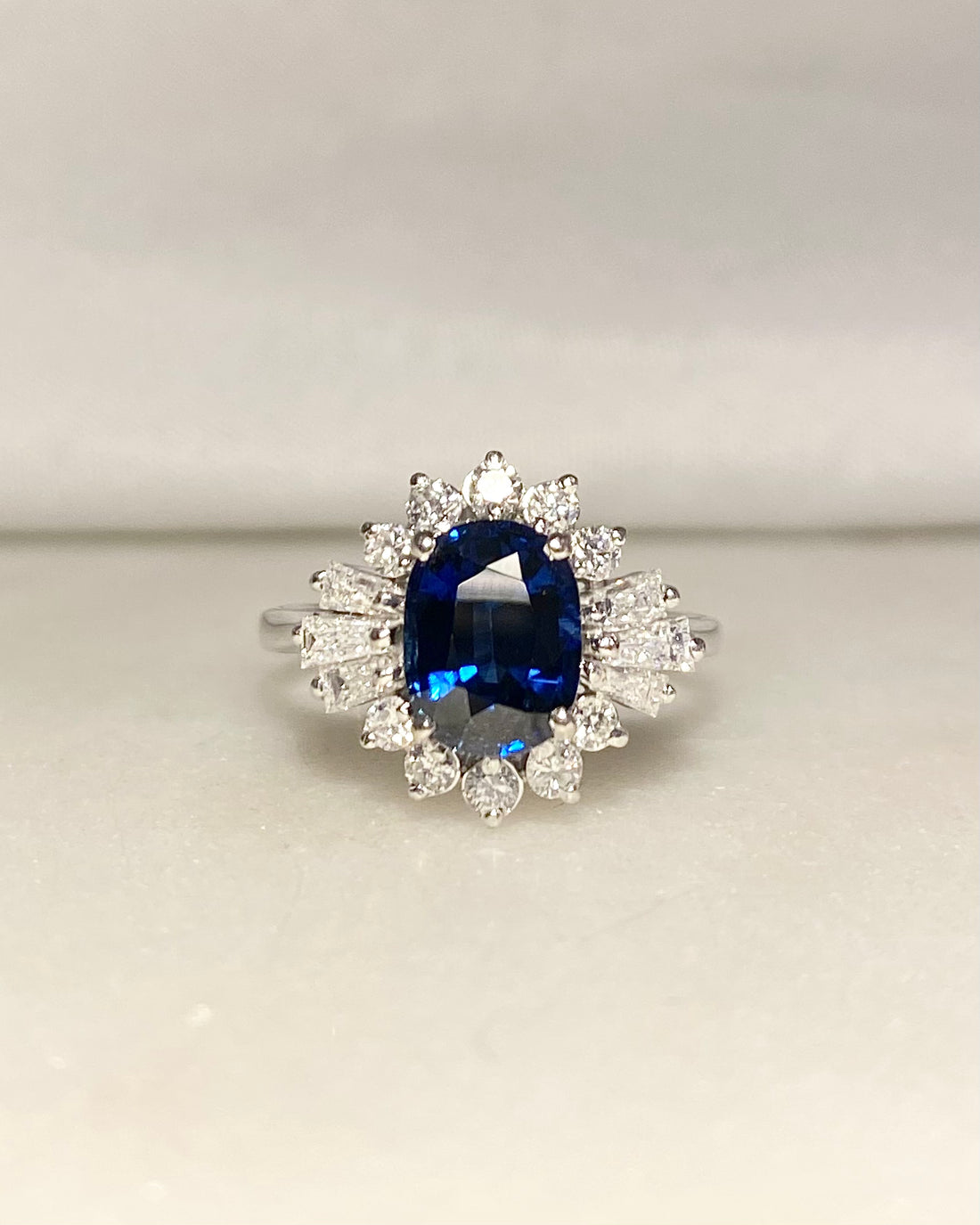 Bague Marguerite Saphir 1.70 carat &amp; Diamants &quot;Laurelle&quot;