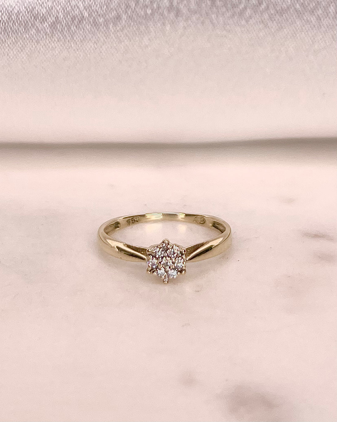 Bague Solitaire Fleur 7 Diamants "Gwendy"