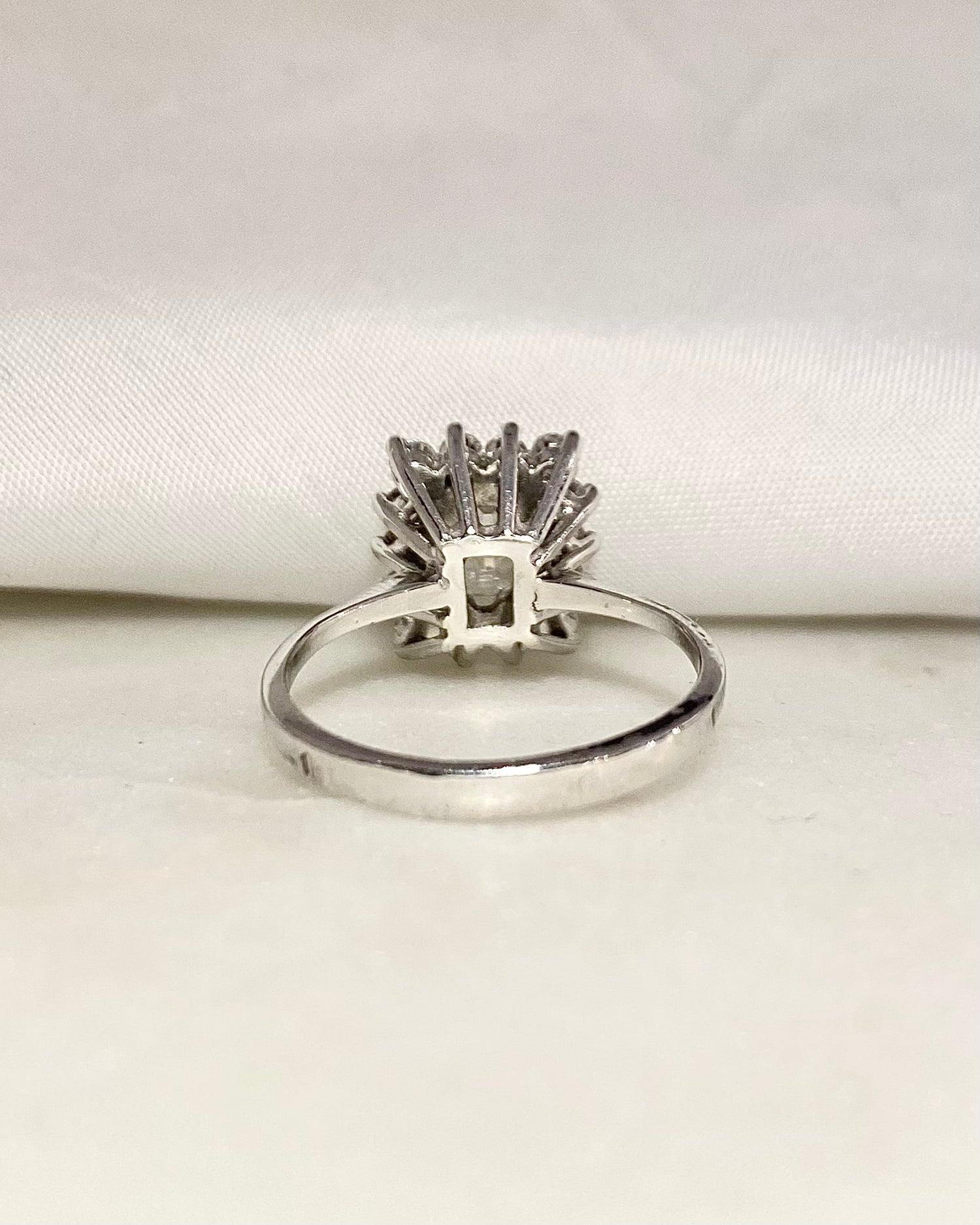 Bague Marguerite Diamants 1.23 carat &quot;Josiane&quot;
