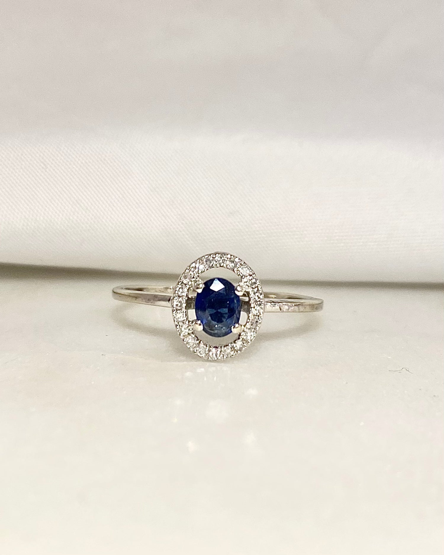 Bague Marguerite Saphir &amp; Diamants&quot;Theresa&quot;